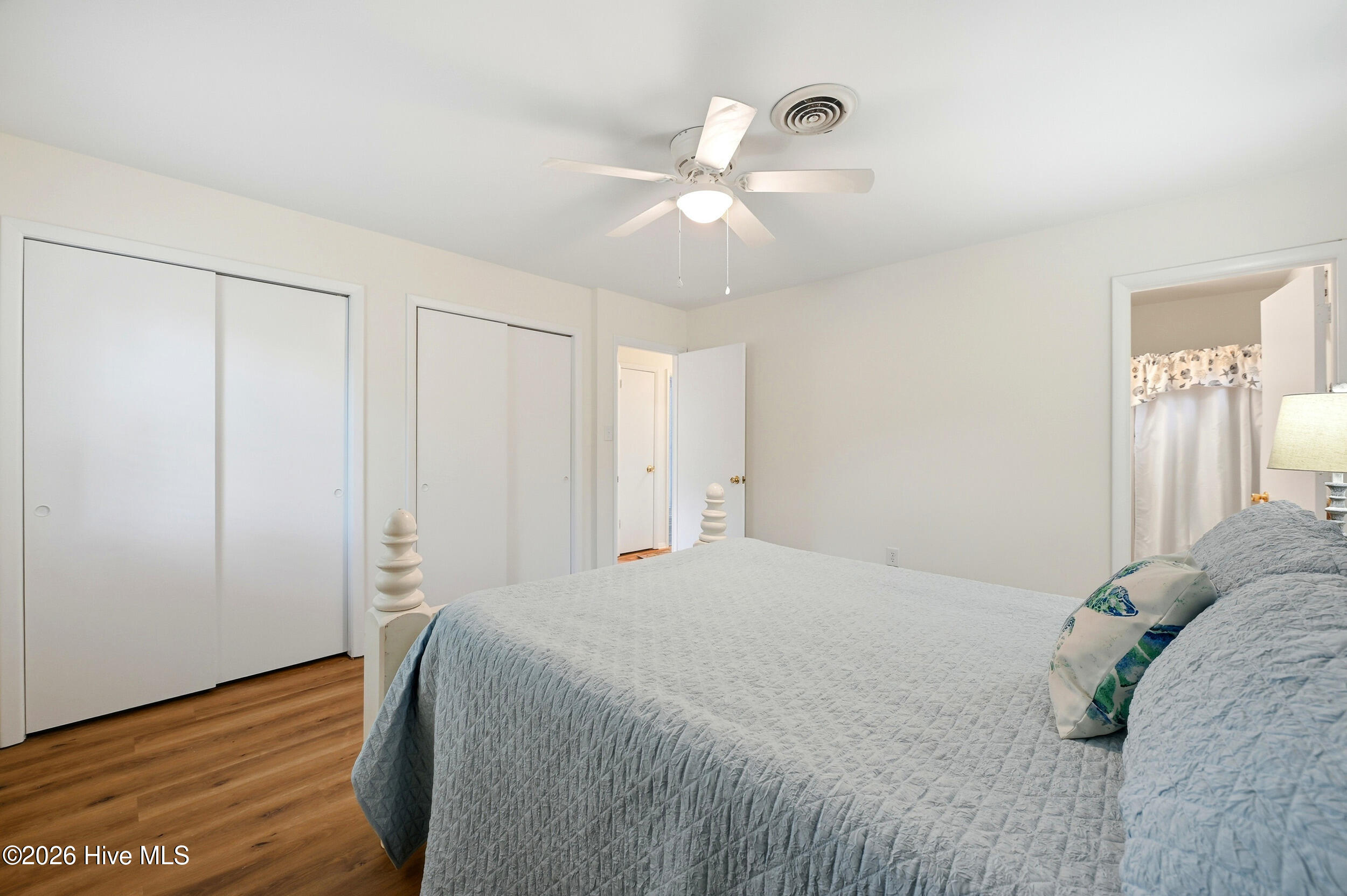 100552518 | Photo 21