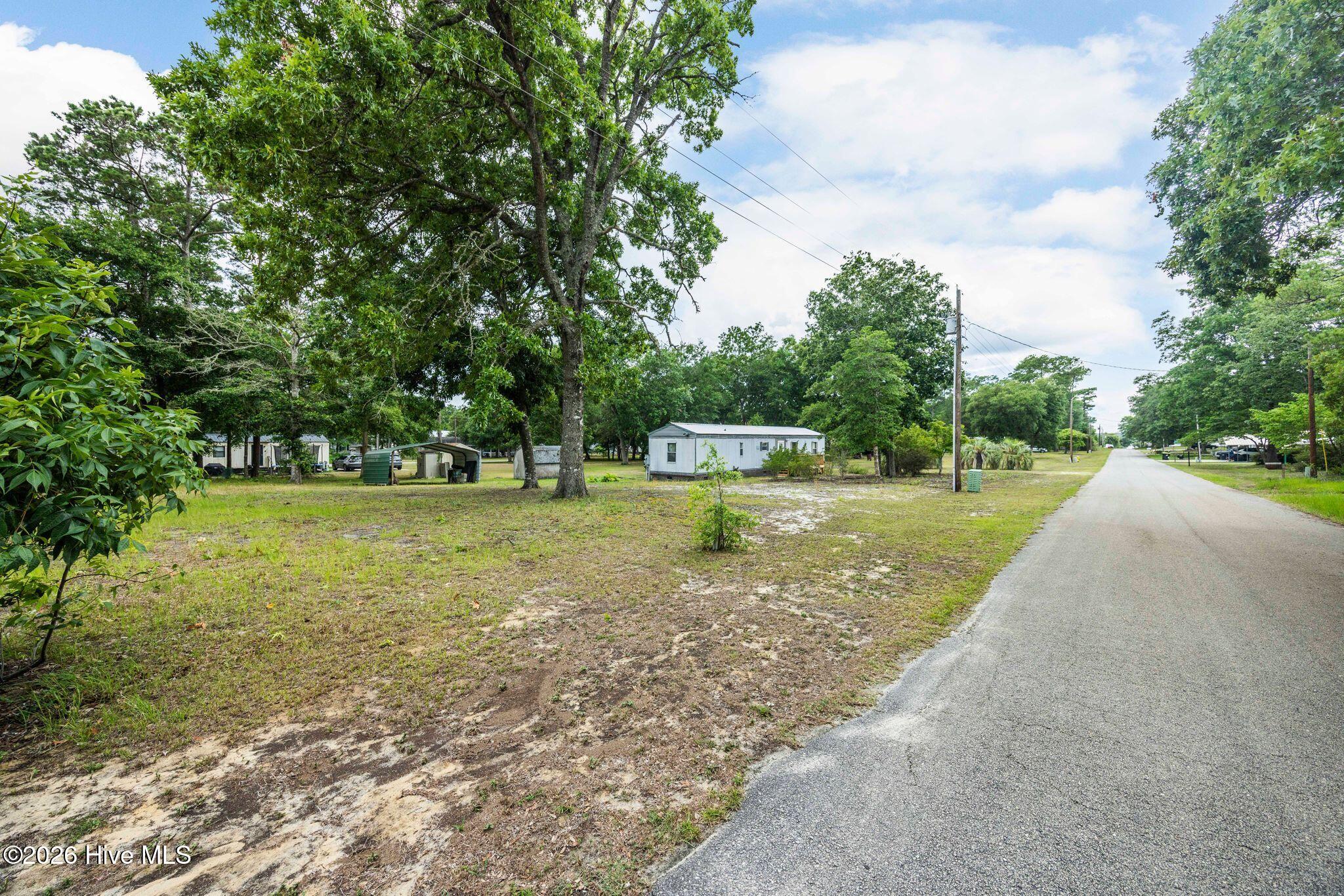 100583773 | Photo 23