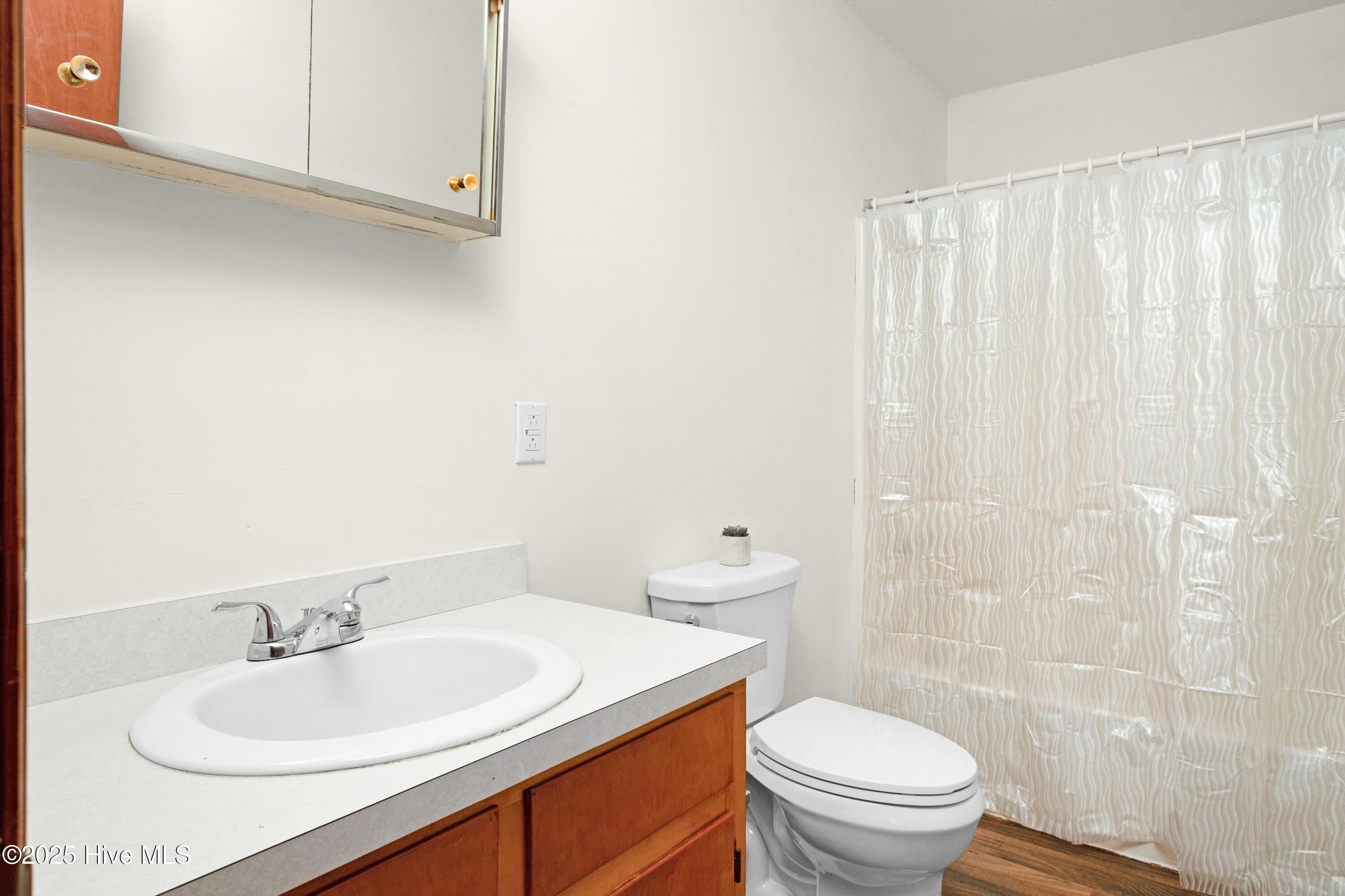140 Chinchilla Drive,Bayboro