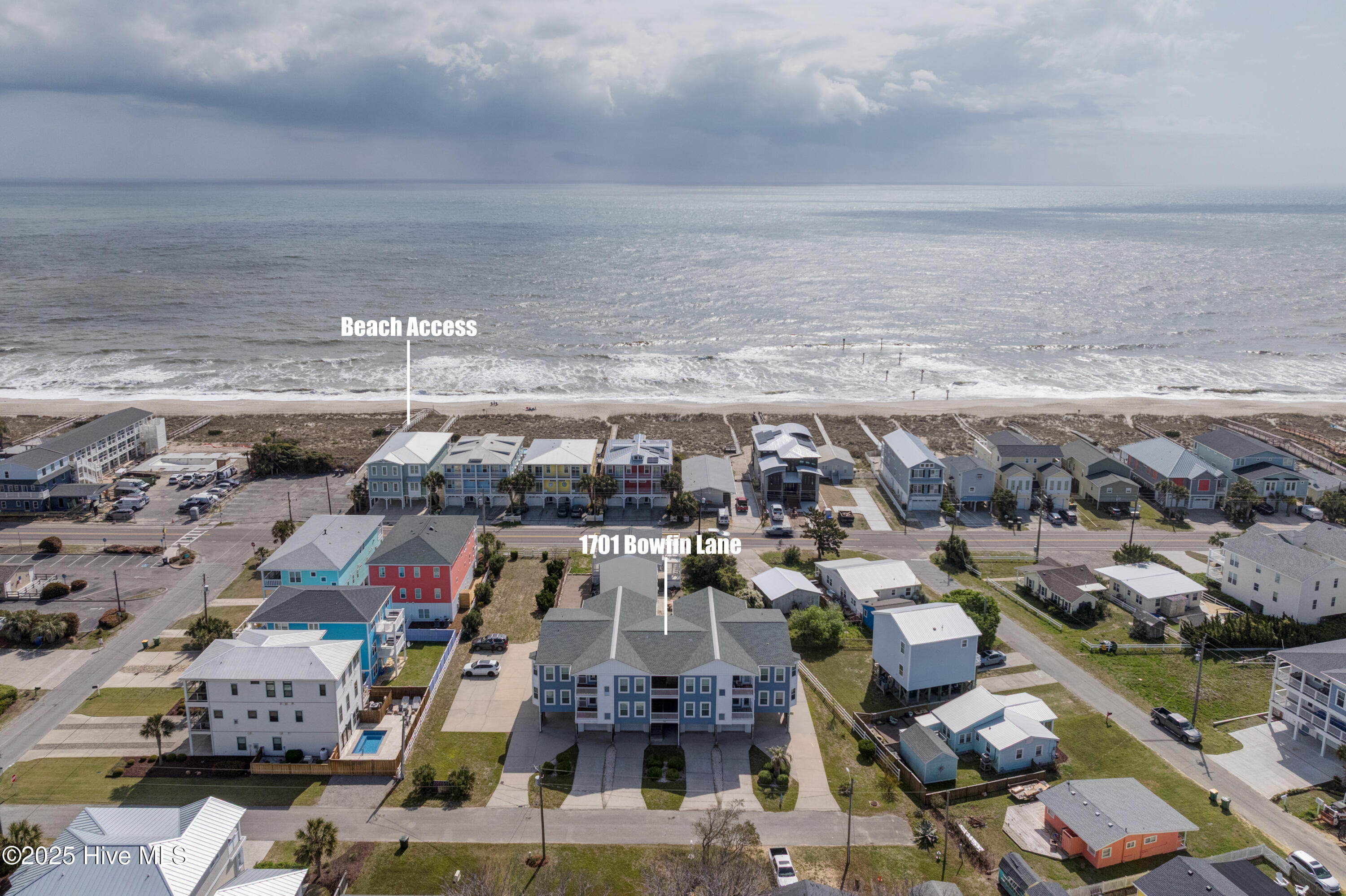 100498855 | Photo 48