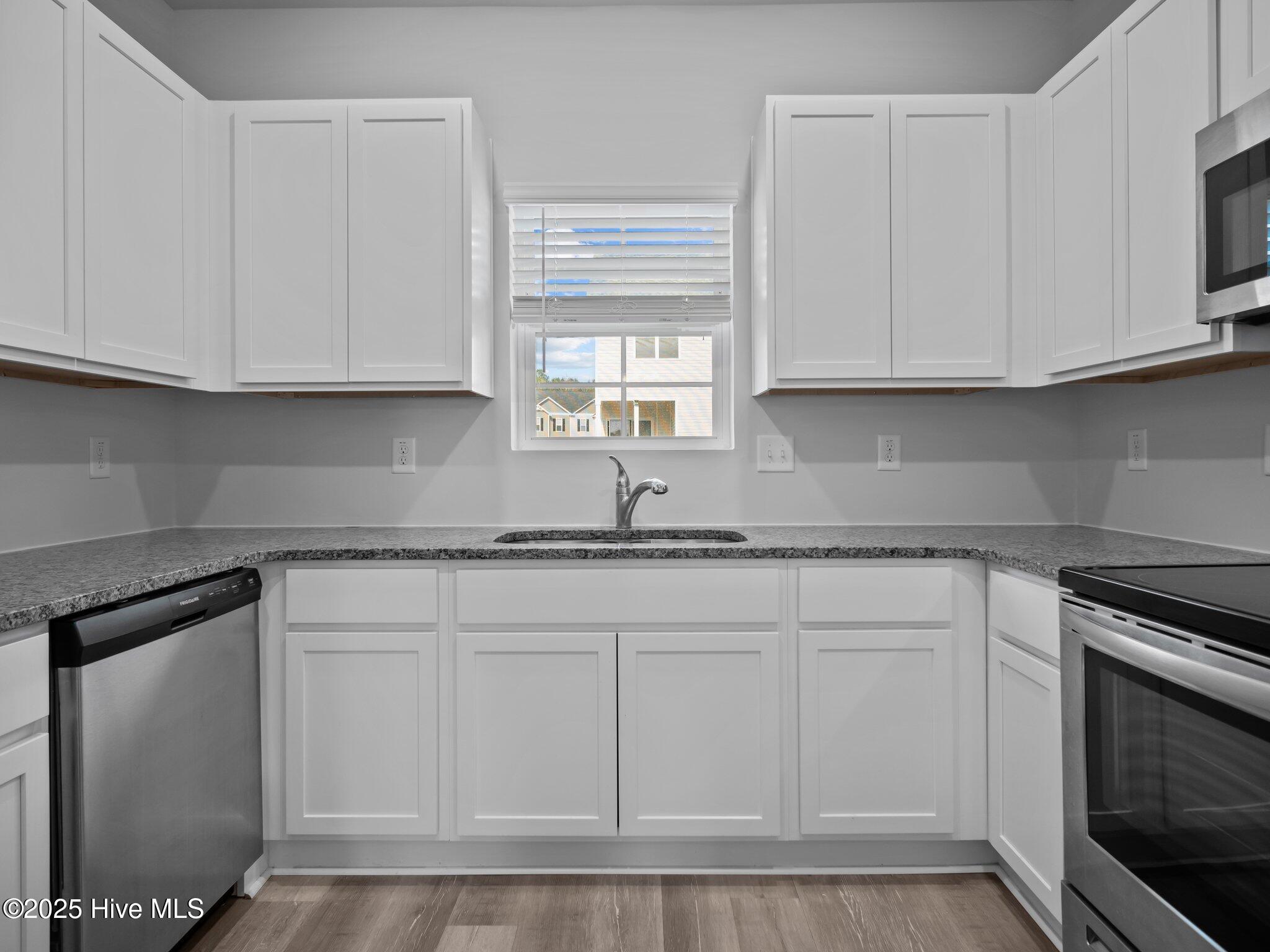 412 Blockade Shoal Lane, Jacksonville, NC, 28546