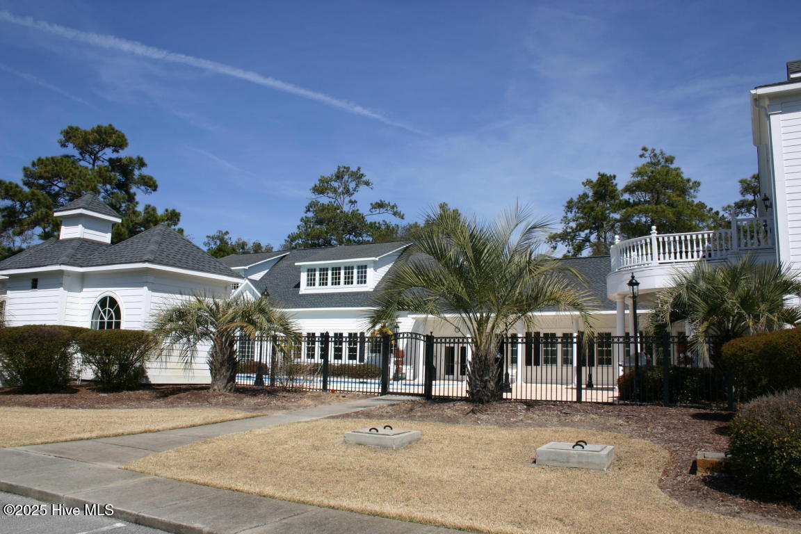 100493964 | Photo 11