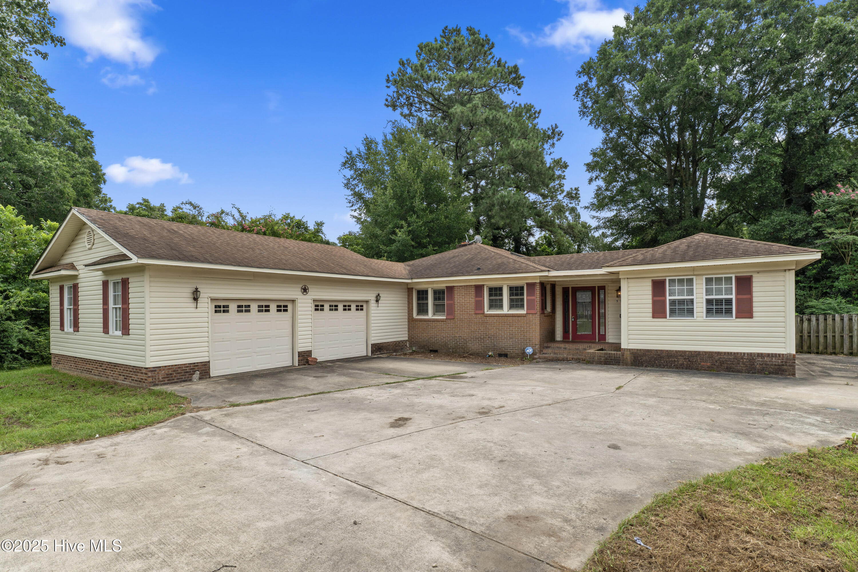 Property at 533 College Street