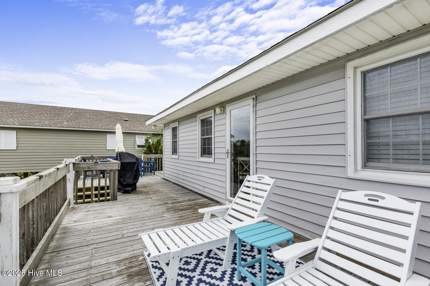 100525071 | Photo 28