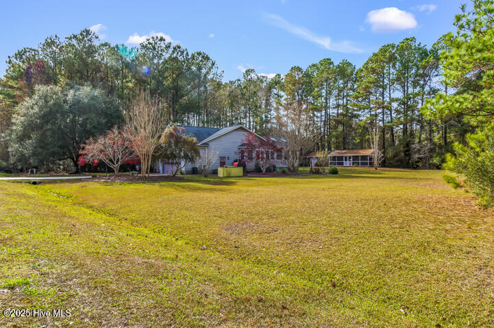 9314 Doris Drive,Oriental