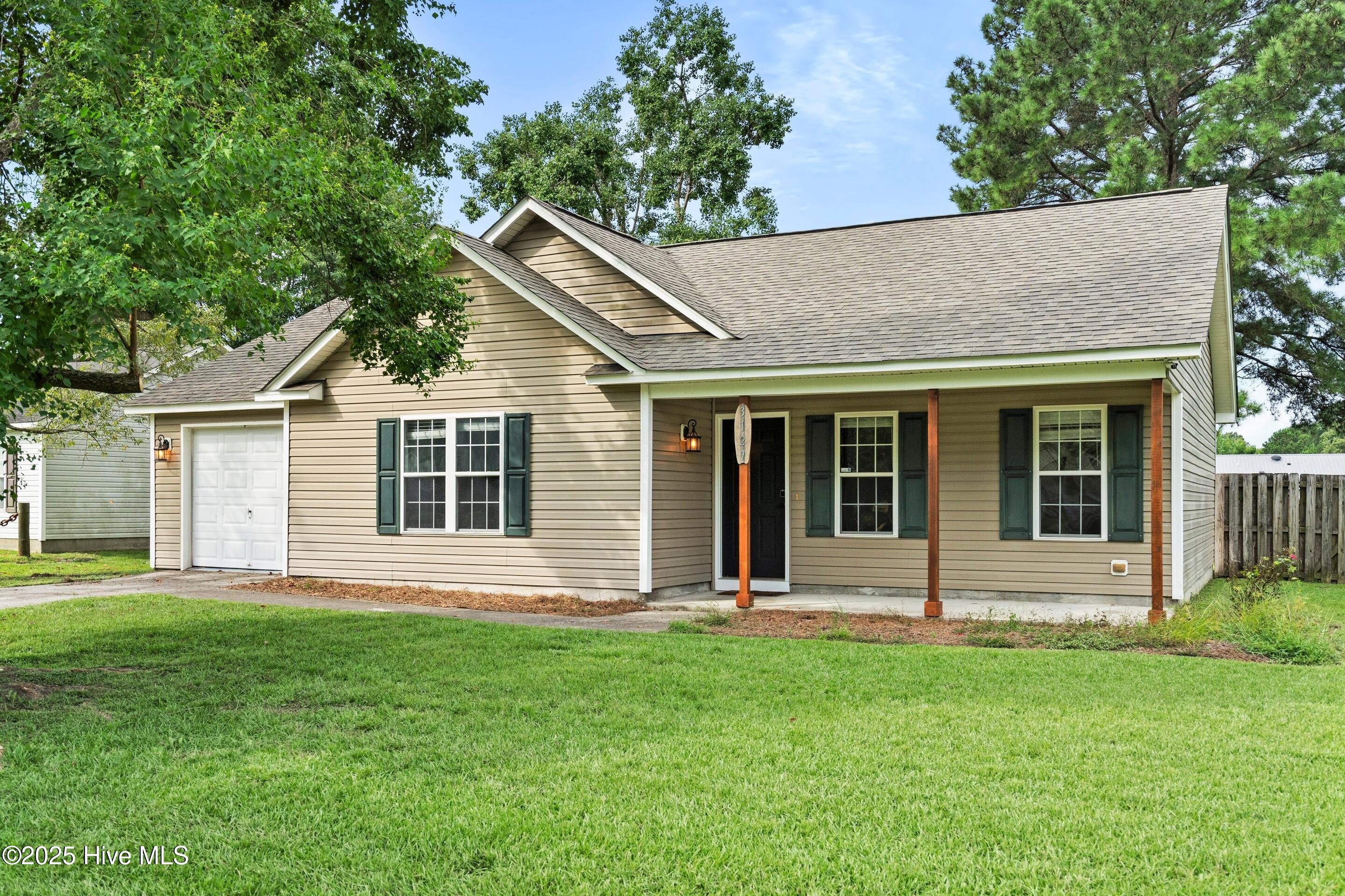 3127 Memory Lane, Castle Hayne, NC 28429 – photo 4: front