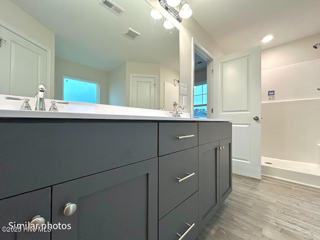 100508196 | Photo 32