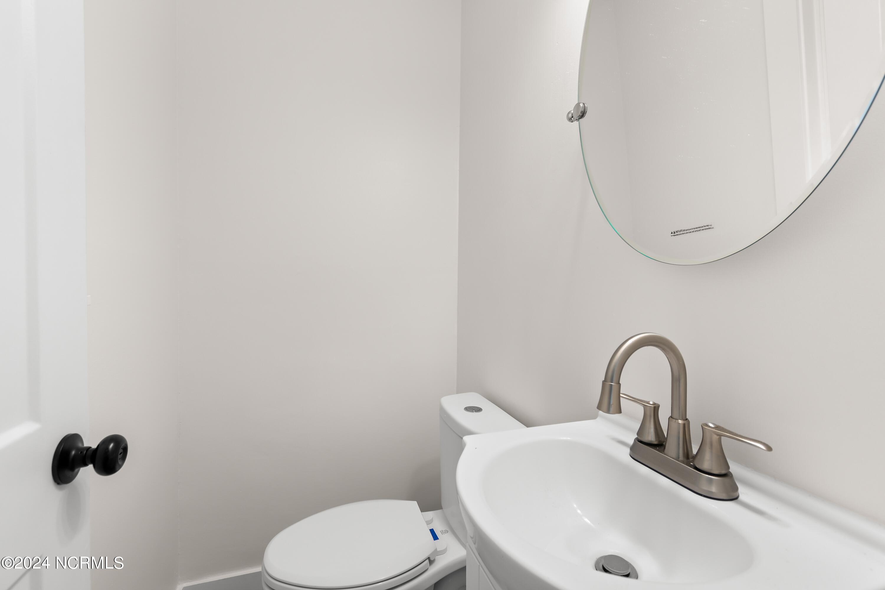 100563573 | Photo 38