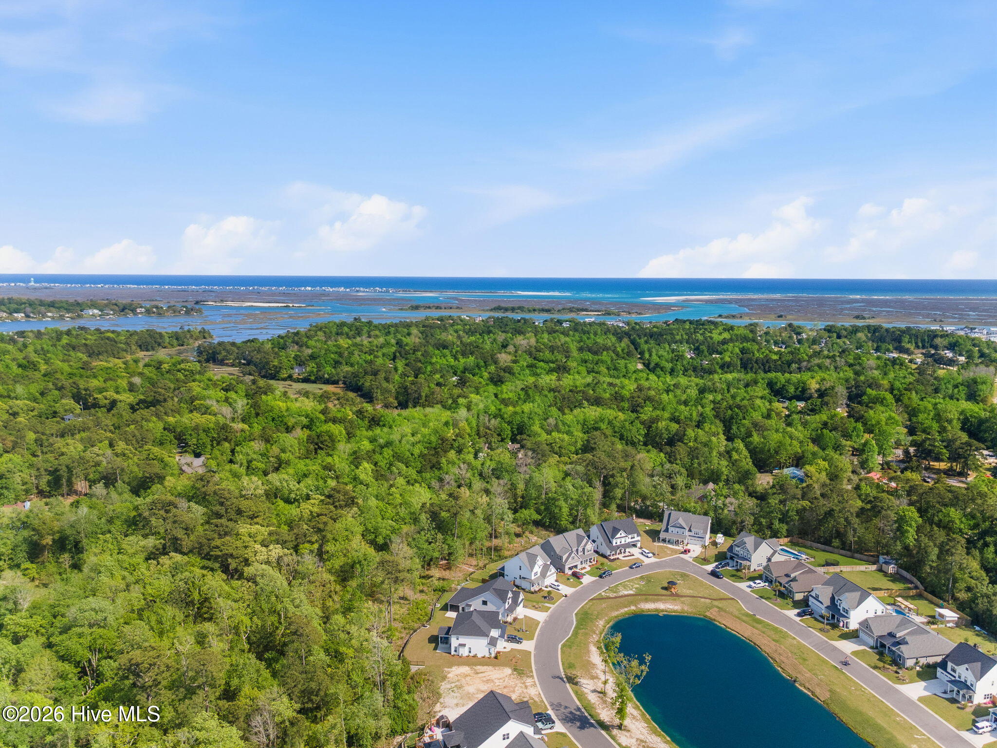 100567561 | Photo 74