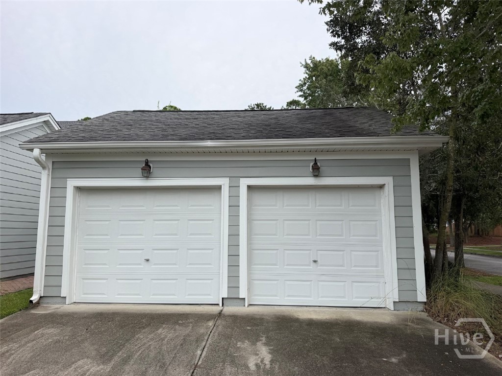 Photo 2 of Townhouse for sale at 301 Lake View Dr, Pooler, GA 31322 | MLS# SA367054 | Listing updated on 2026-10-30
