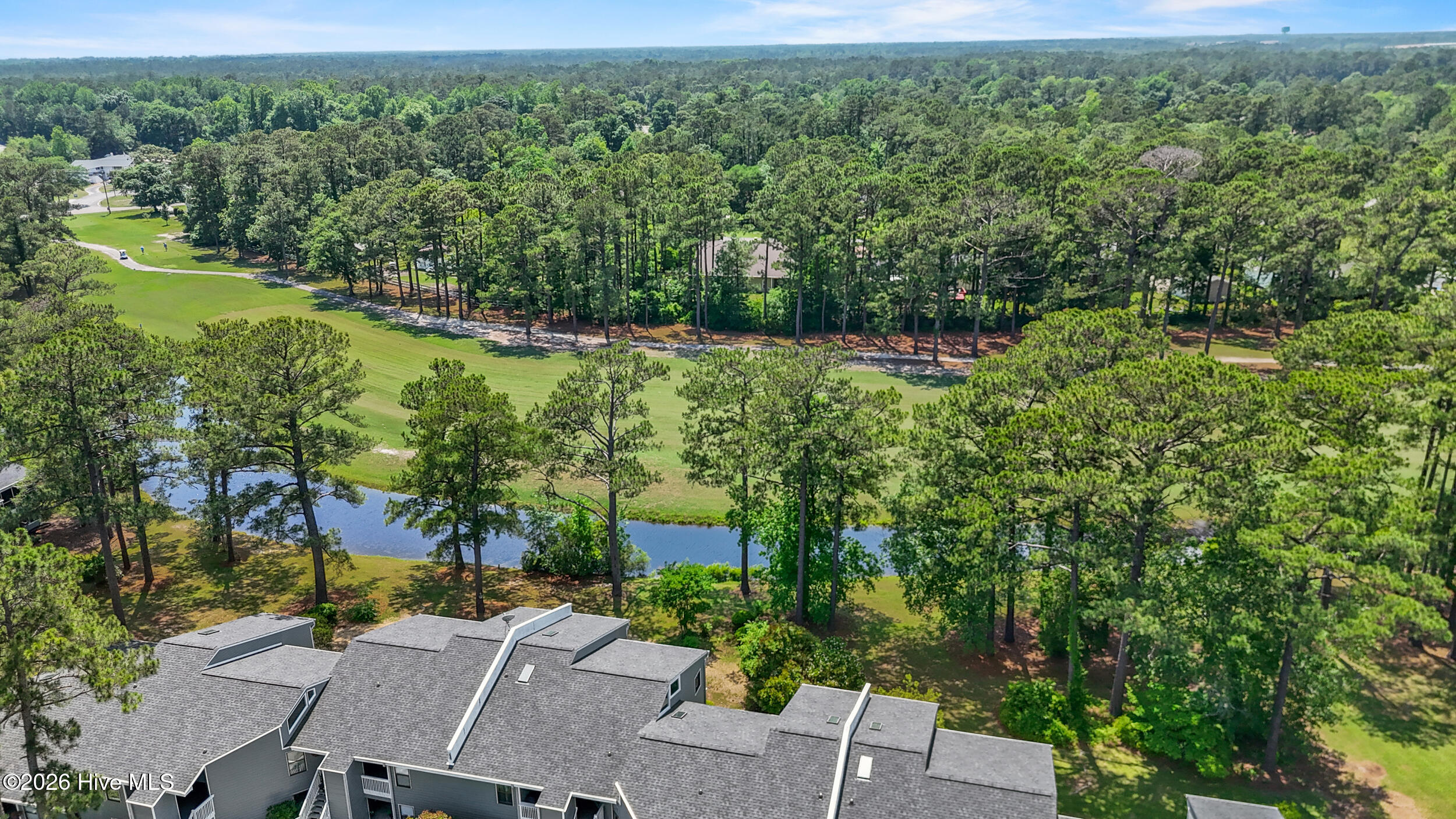 100559667 | Photo 35