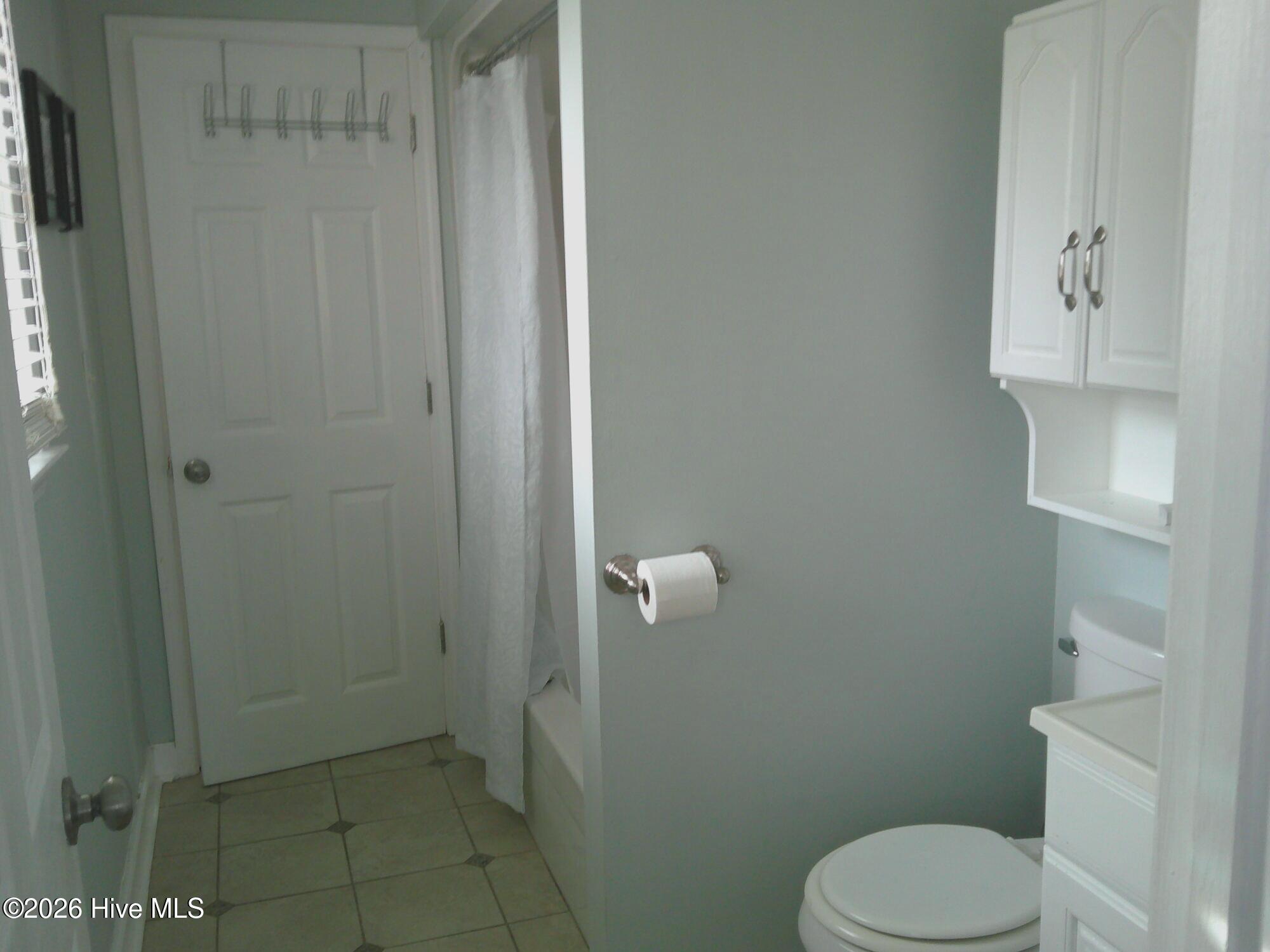 100544114 | Photo 27