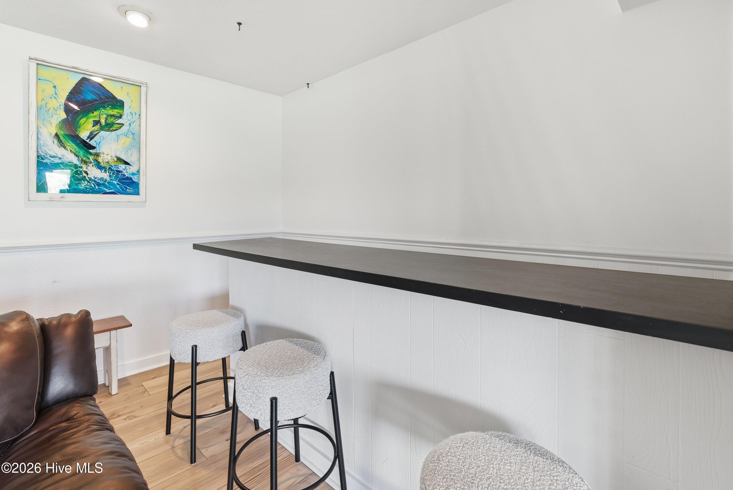 100556349 | Photo 31