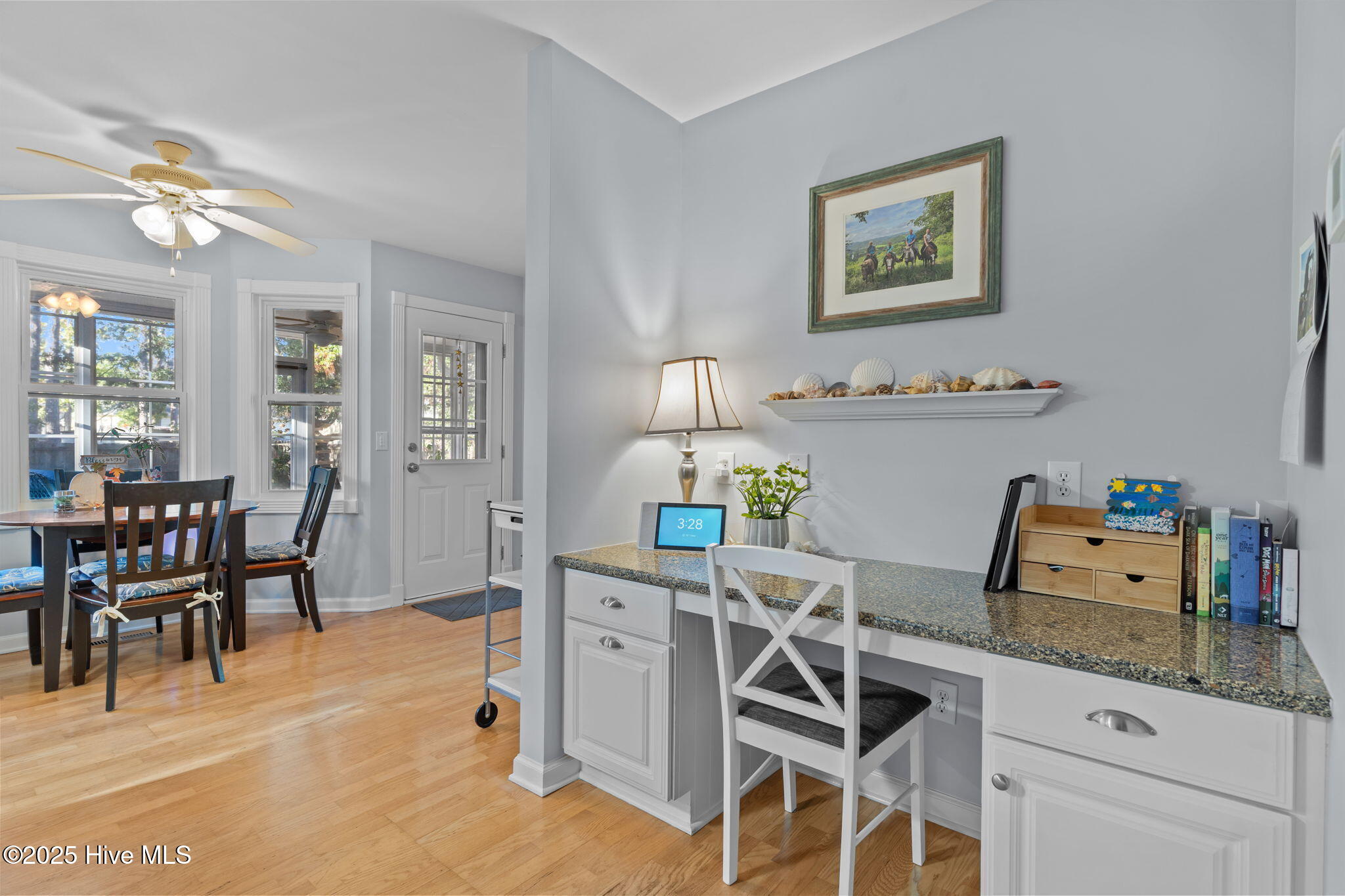 100539948 | Photo 17