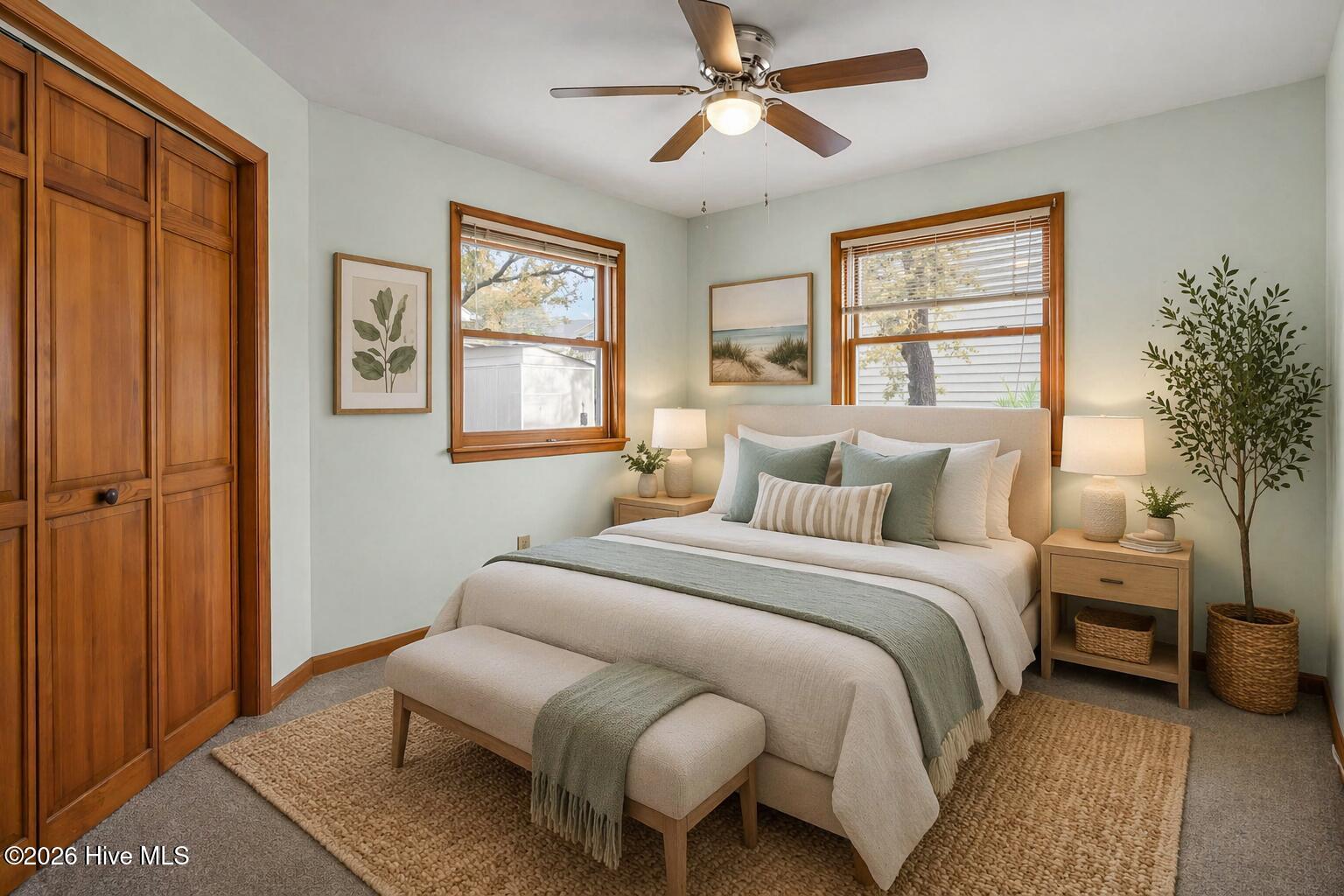 100565896 | Photo 22