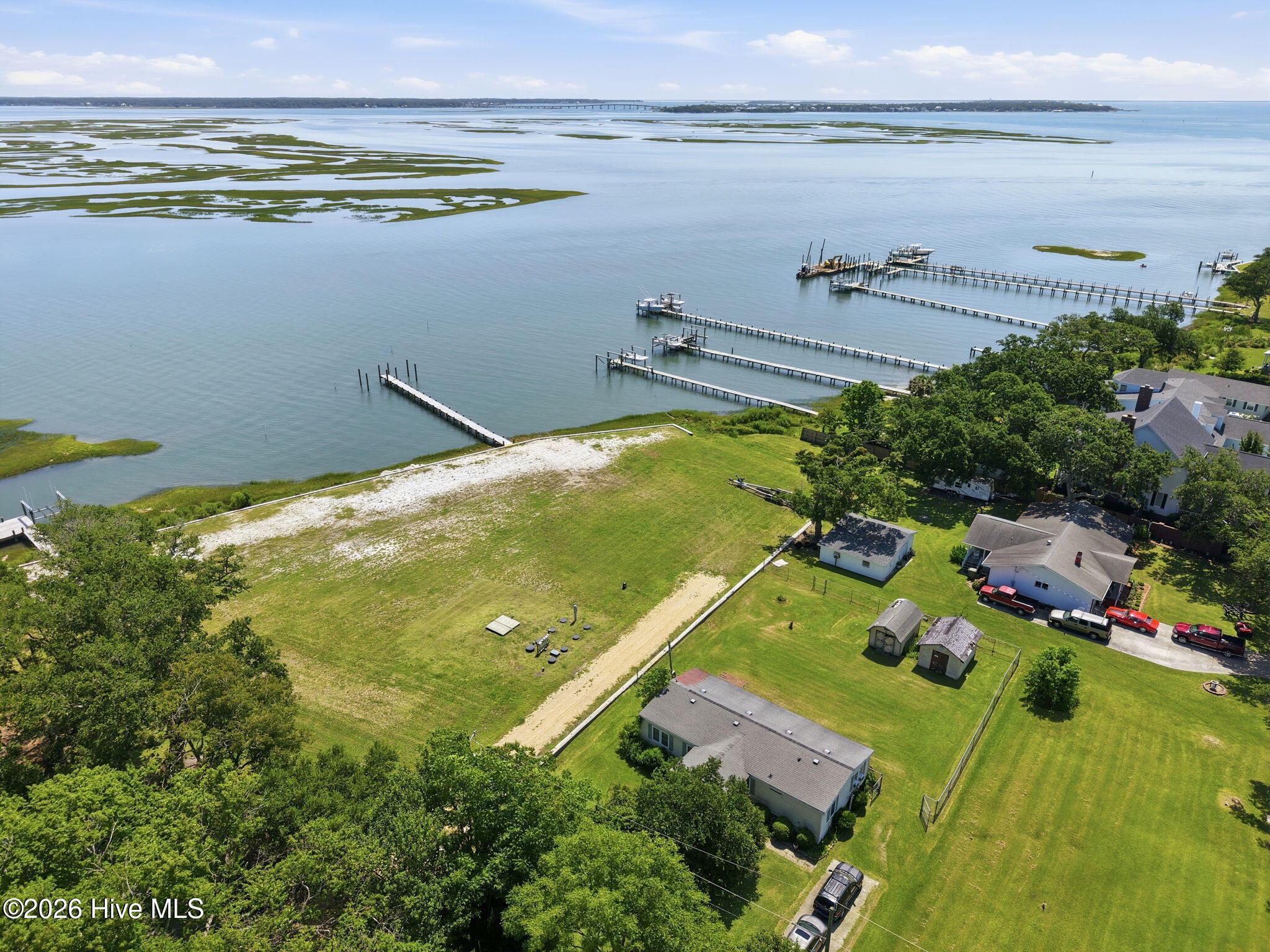 184 2 Lennoxville Point Road,Beaufort