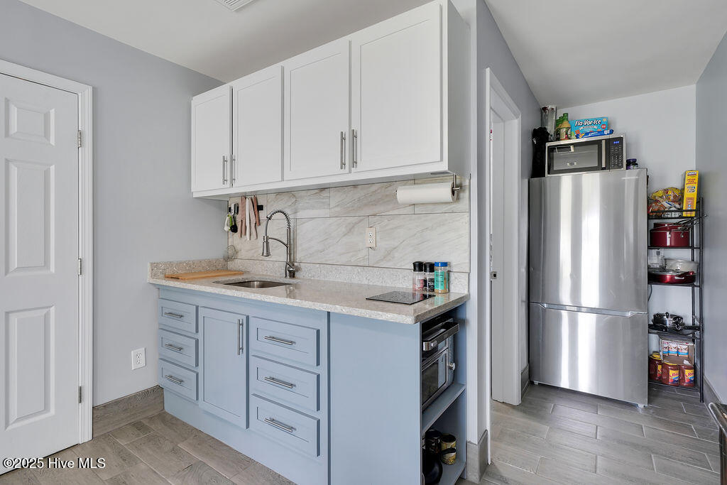 100553709 | Photo 39