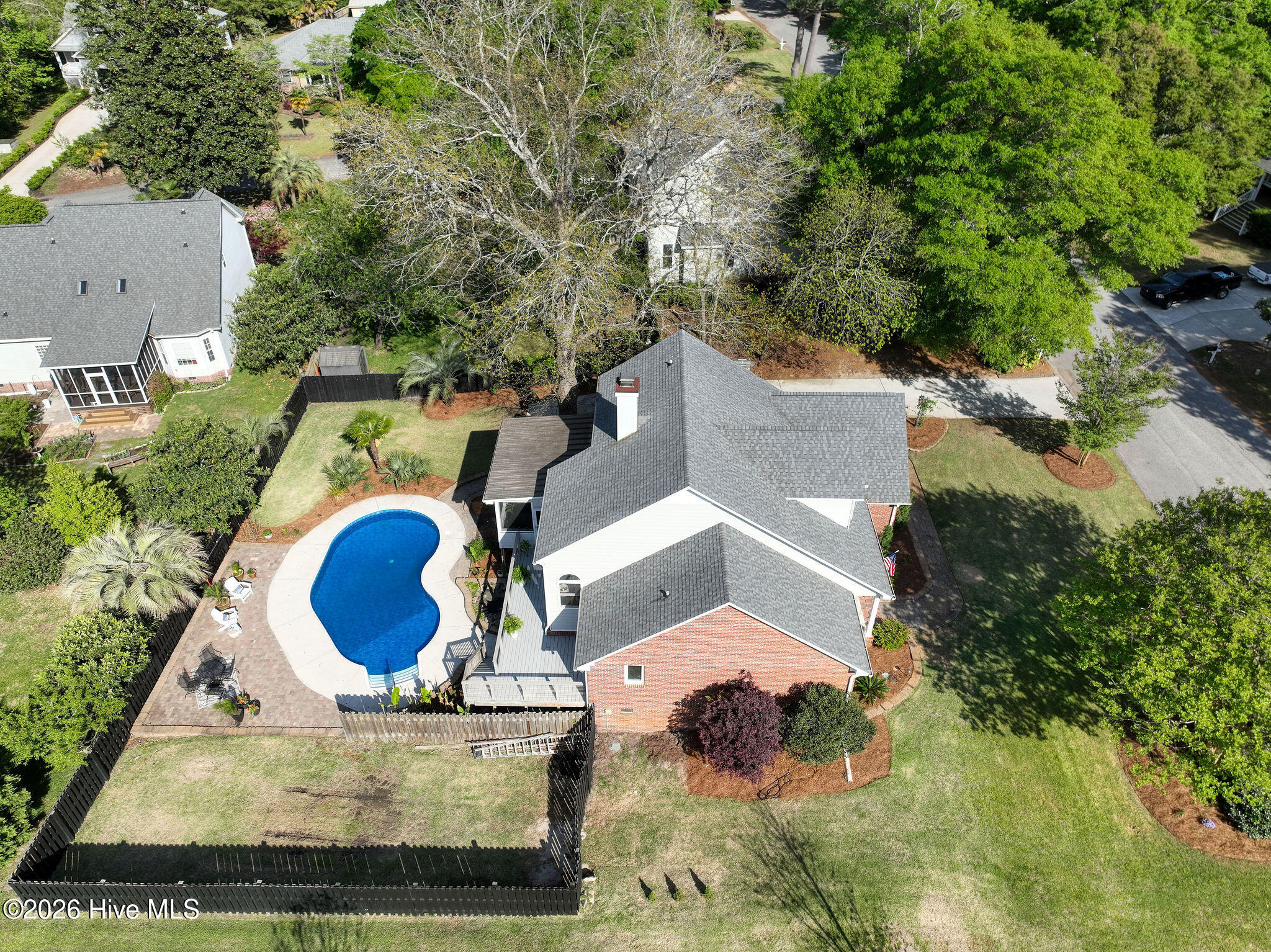 100567317 | Photo 74