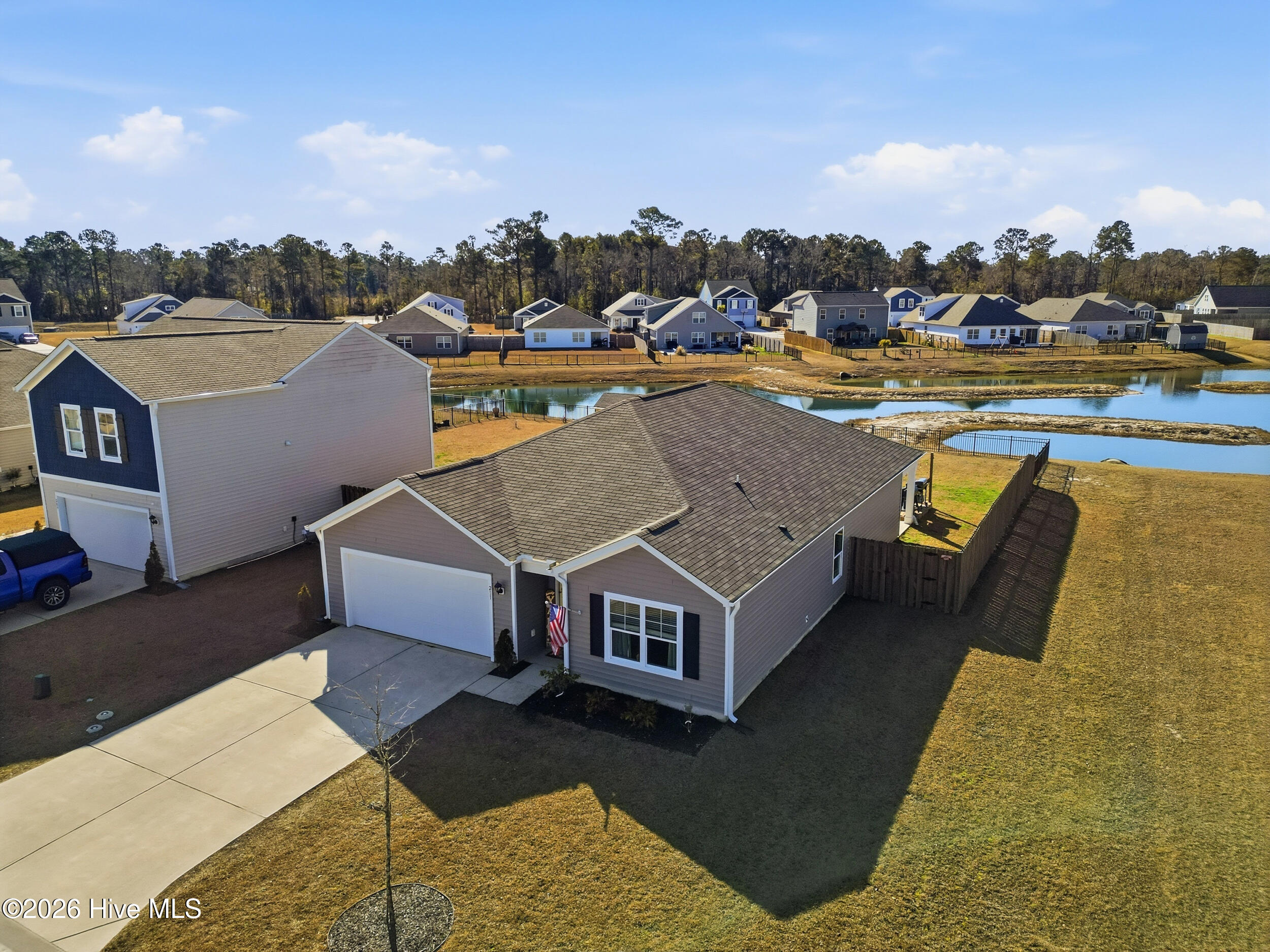 100552197 | Photo 28