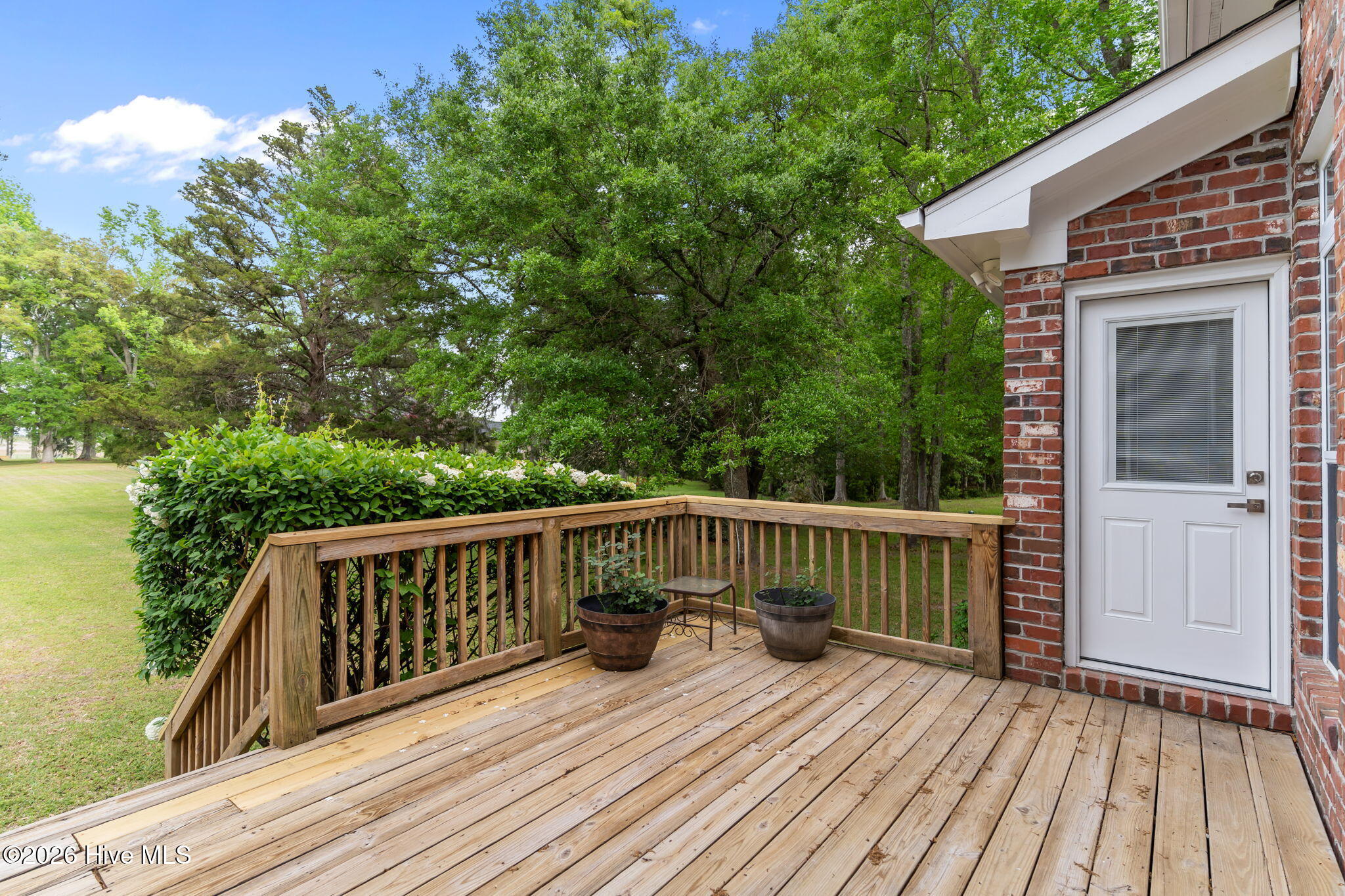 100567890 | Photo 49