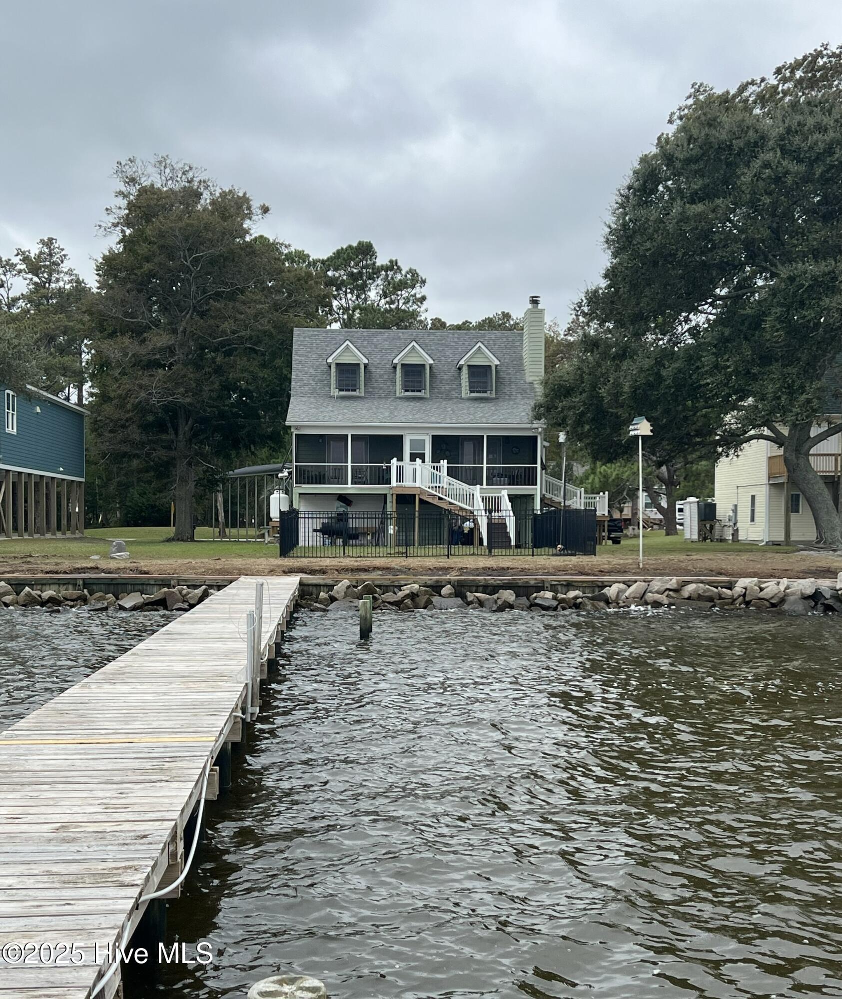 157 S River Drive, Beaufort, NC, 28516
