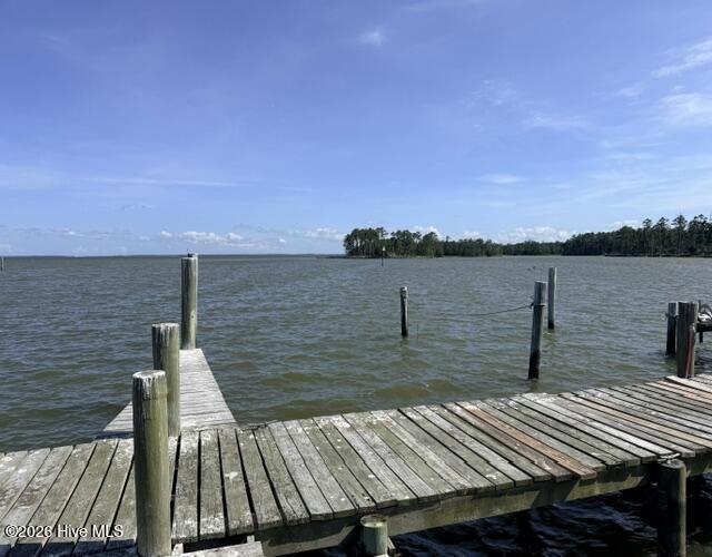 33 Neuse Winds Drive,Oriental