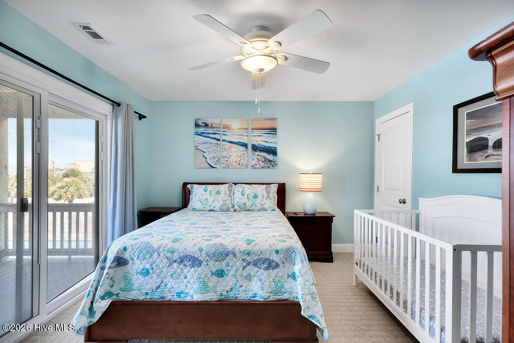 100565368 | Photo 11