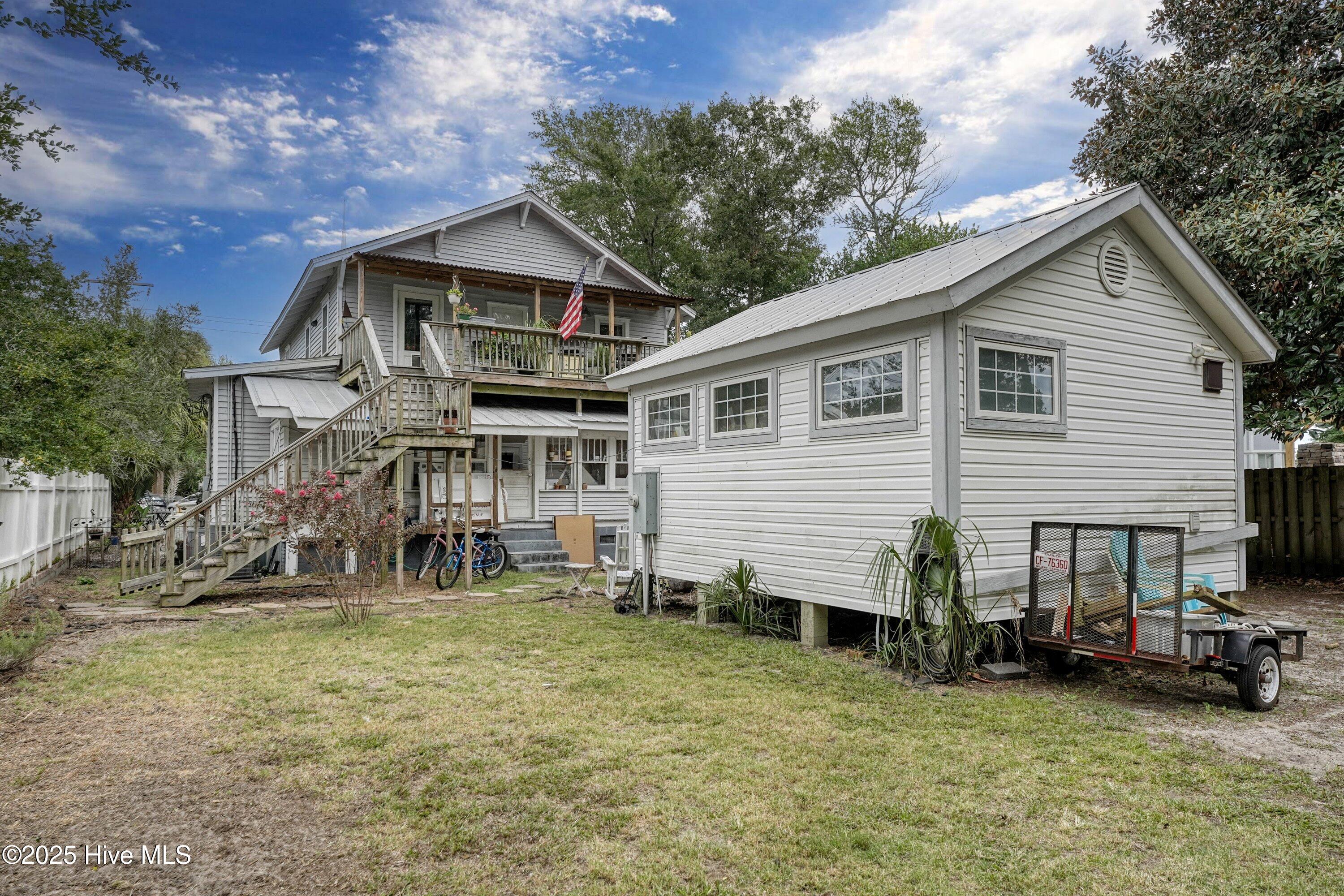 100530125 | Photo 45