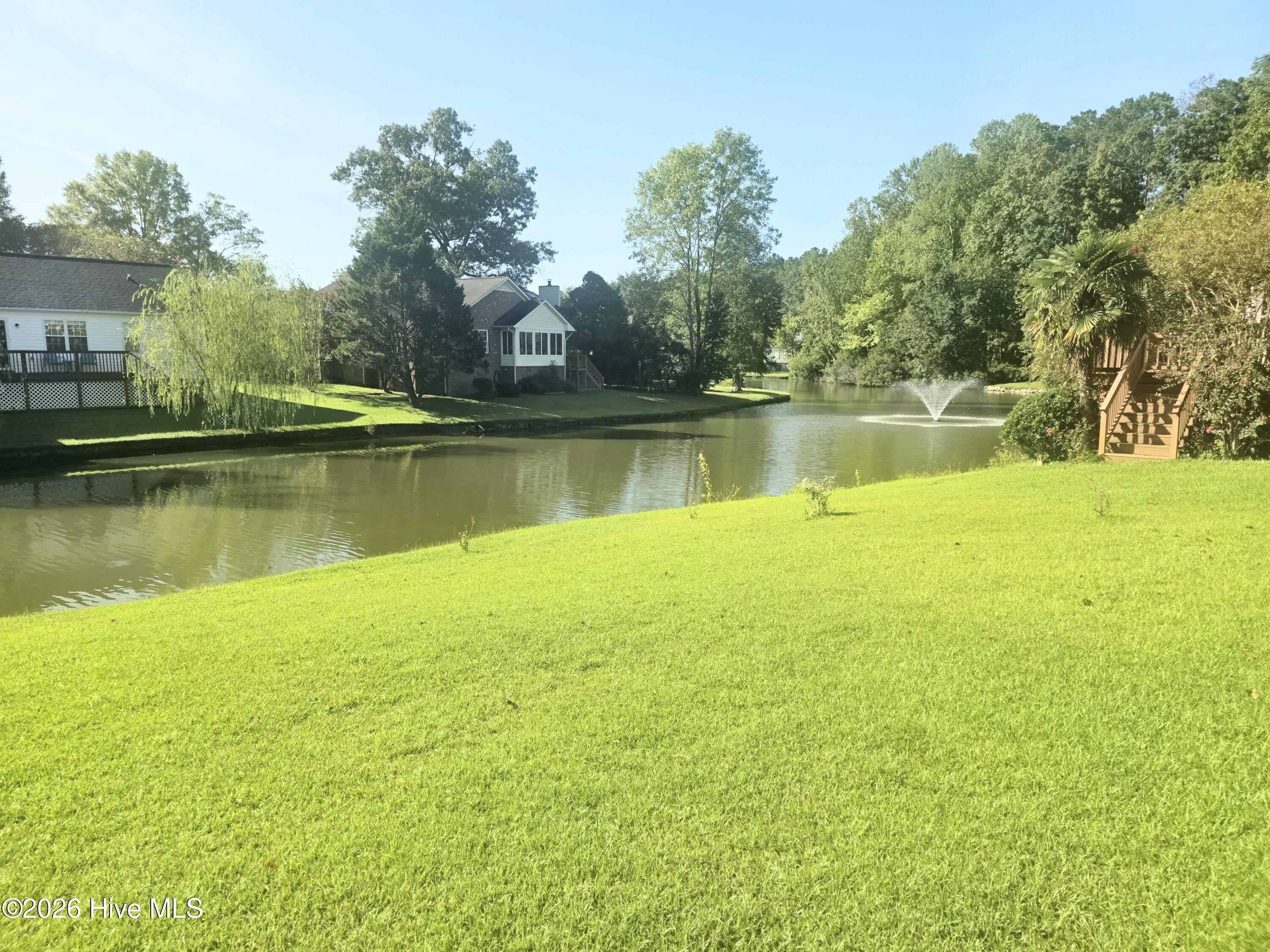 Photo 2 of Single family home for sale at 111 Canebrake Dr, New Bern, NC 28562 | MLS# 100600967 | Listing updated on 2026-09-20