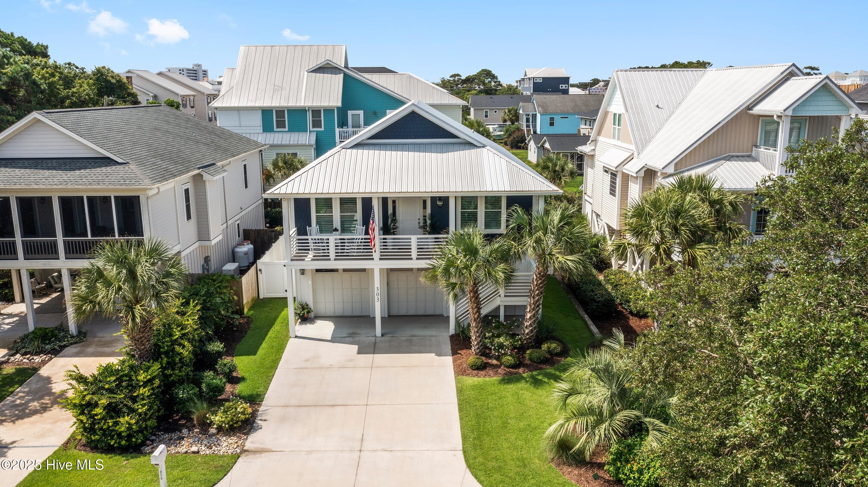 100532410 | Photo 92