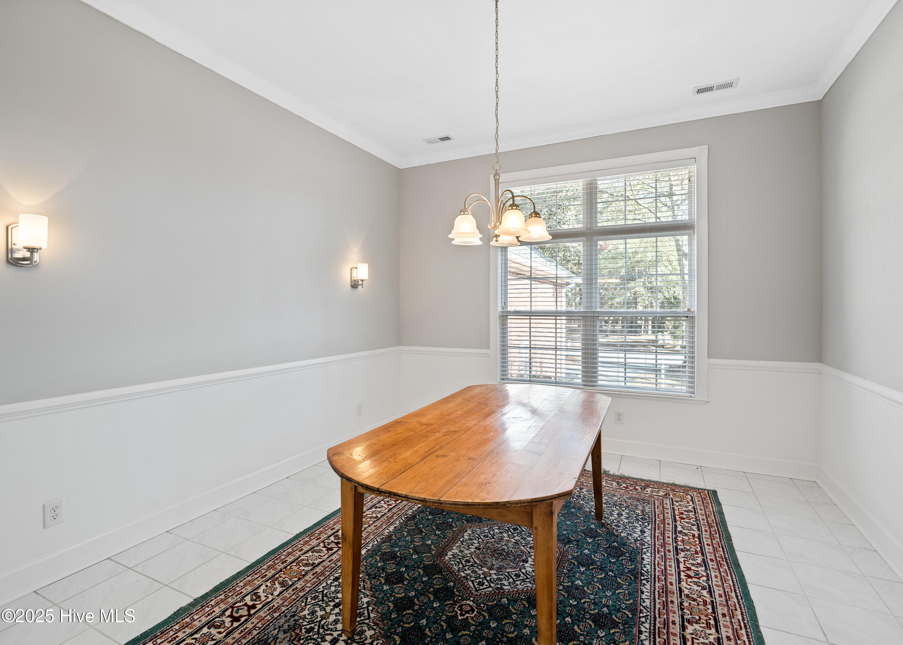 100543941 | Photo 20