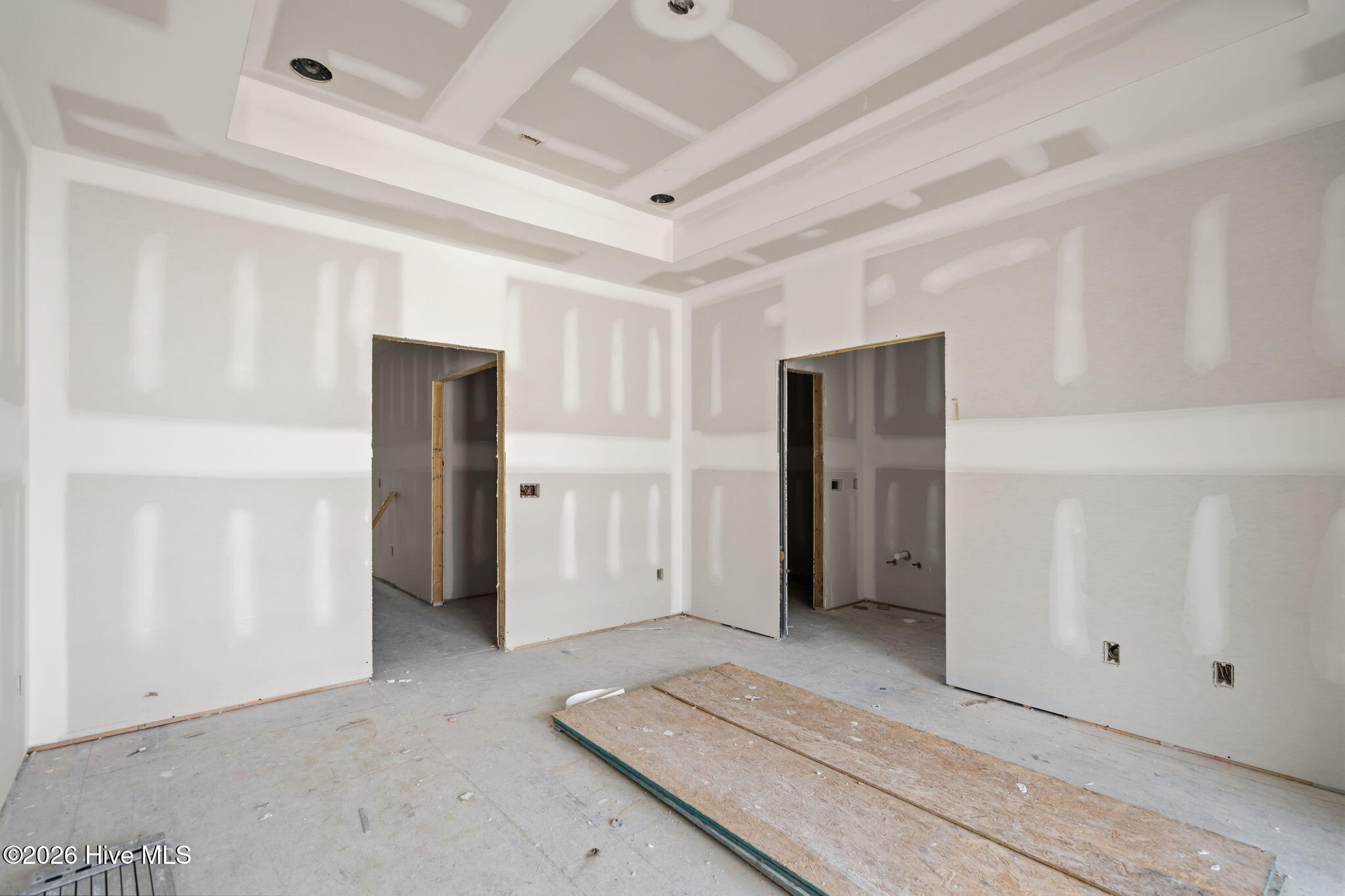 100547046 | Photo 29