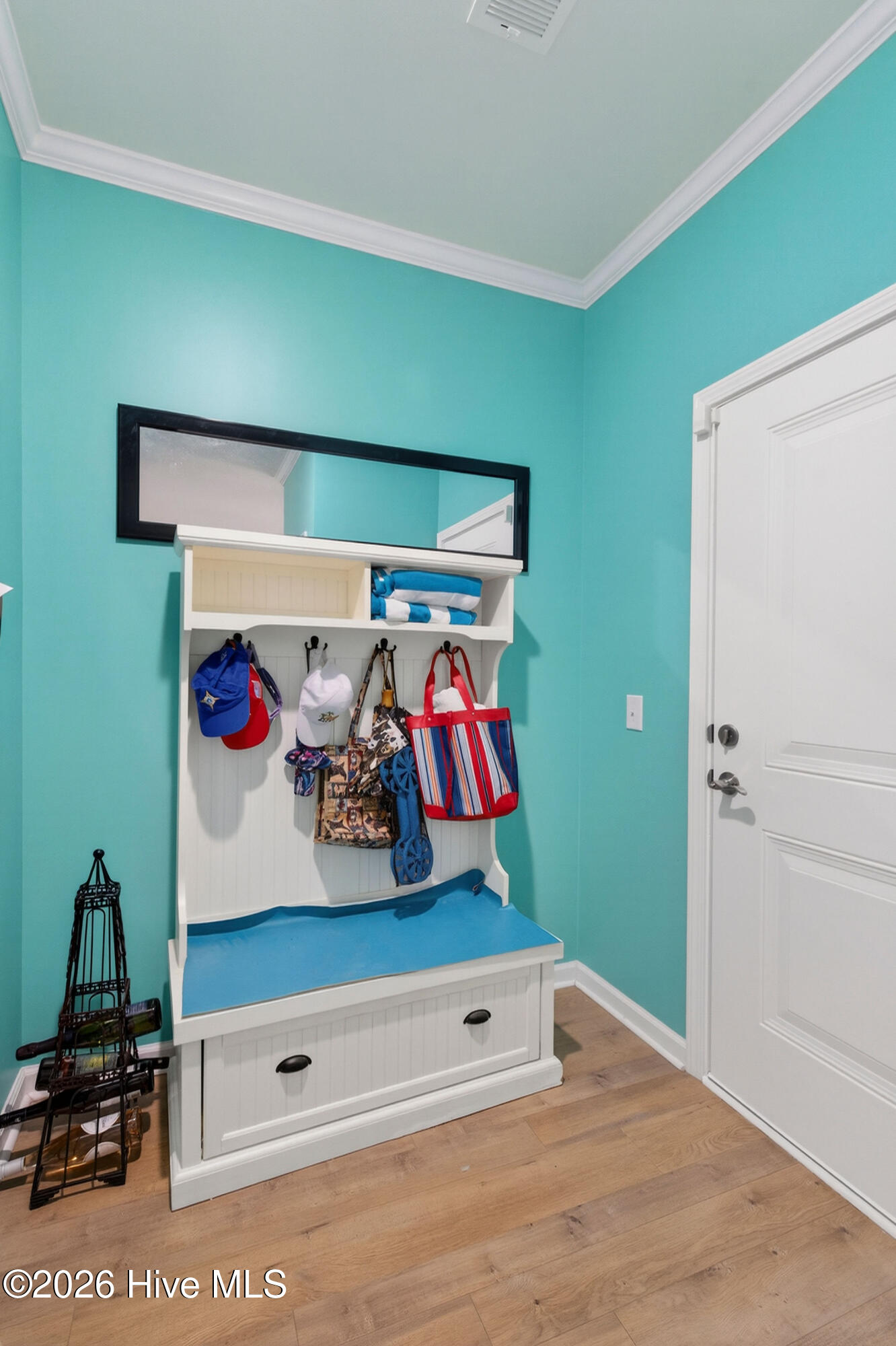 100560495 | Photo 26