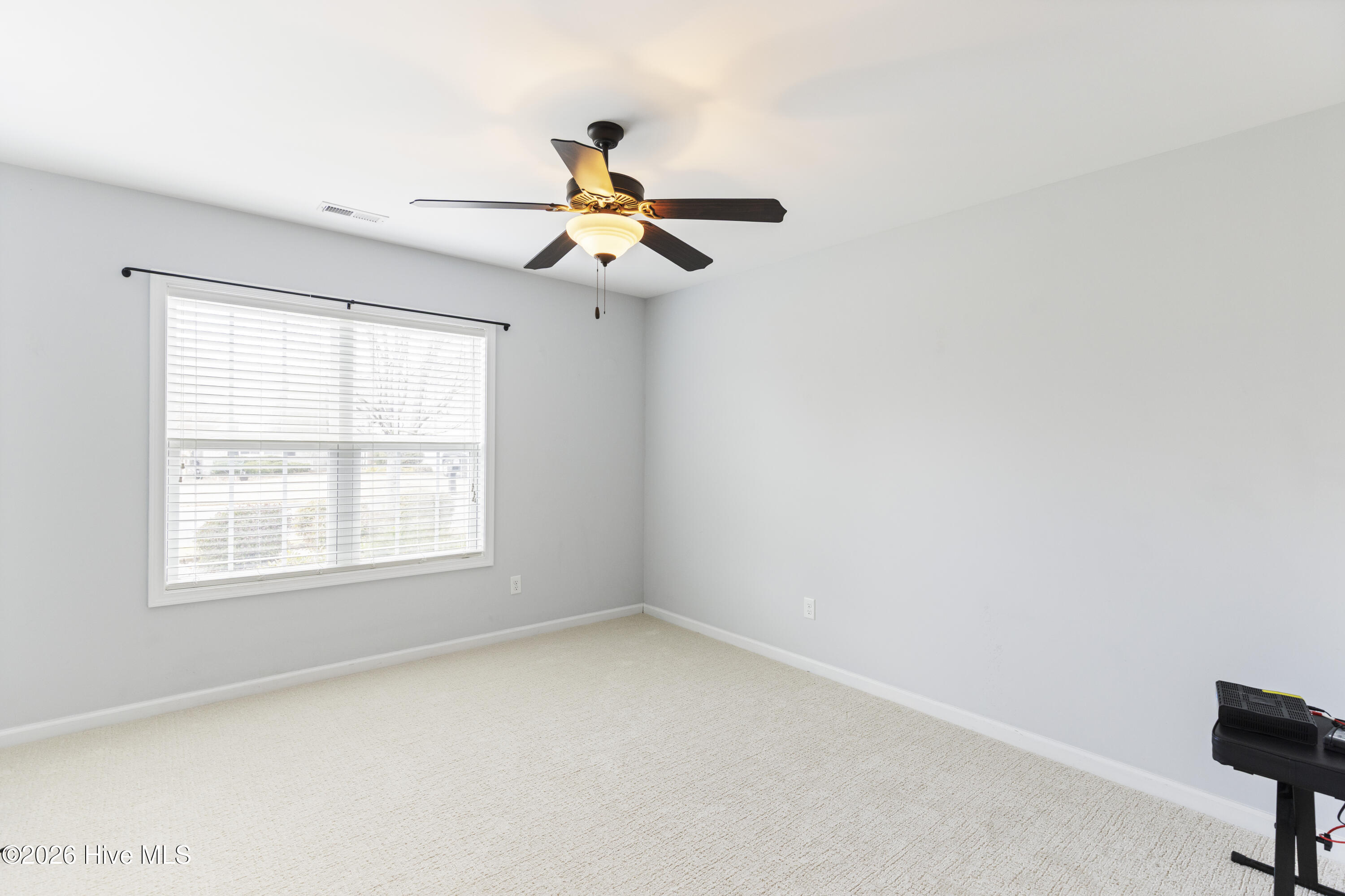 100551829 | Photo 37