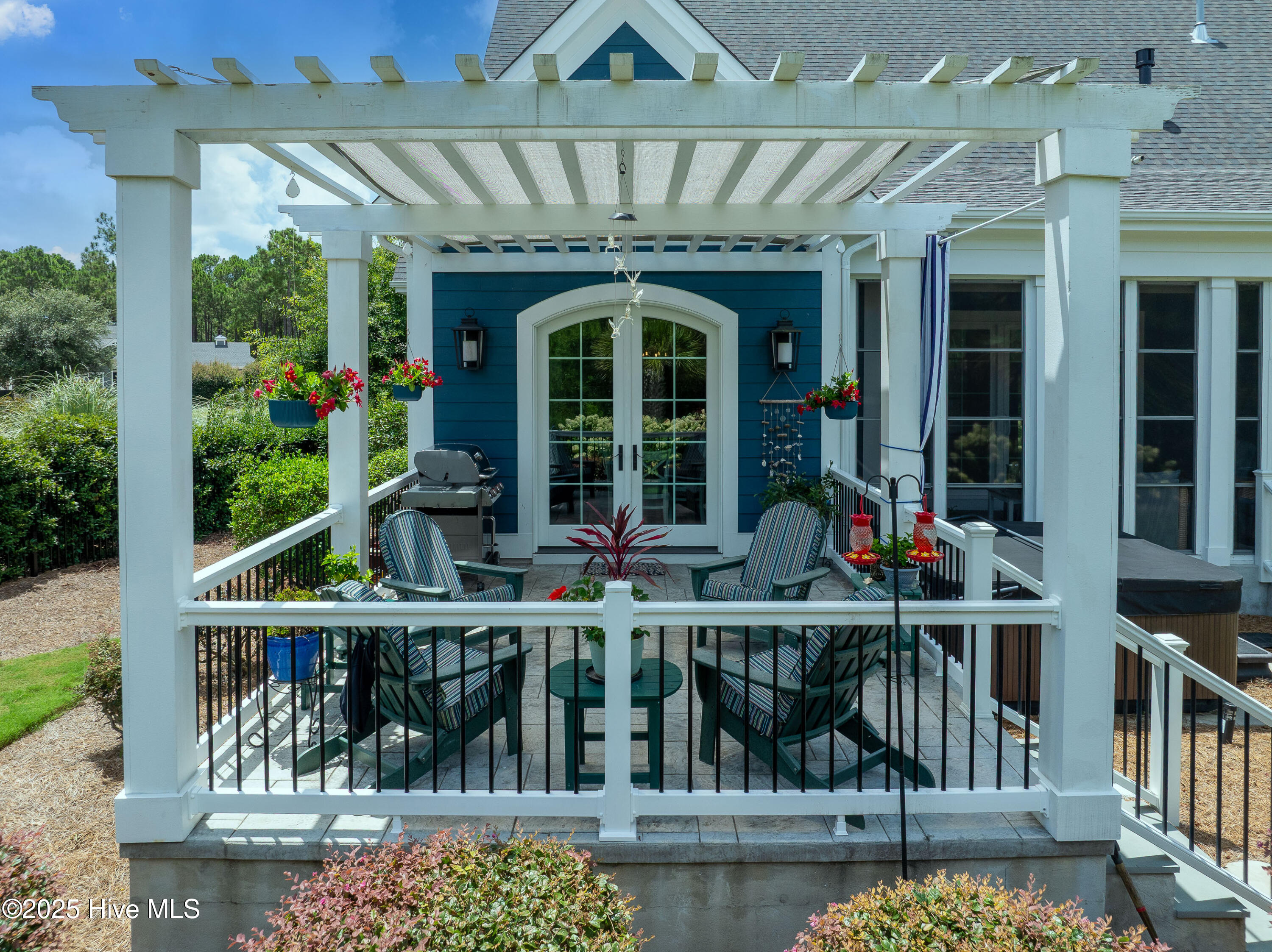 100522679 | Photo 47