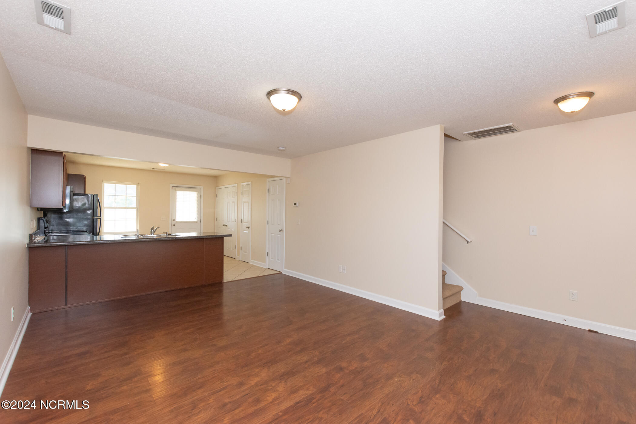 202 Lanieve Court 5,Hubert