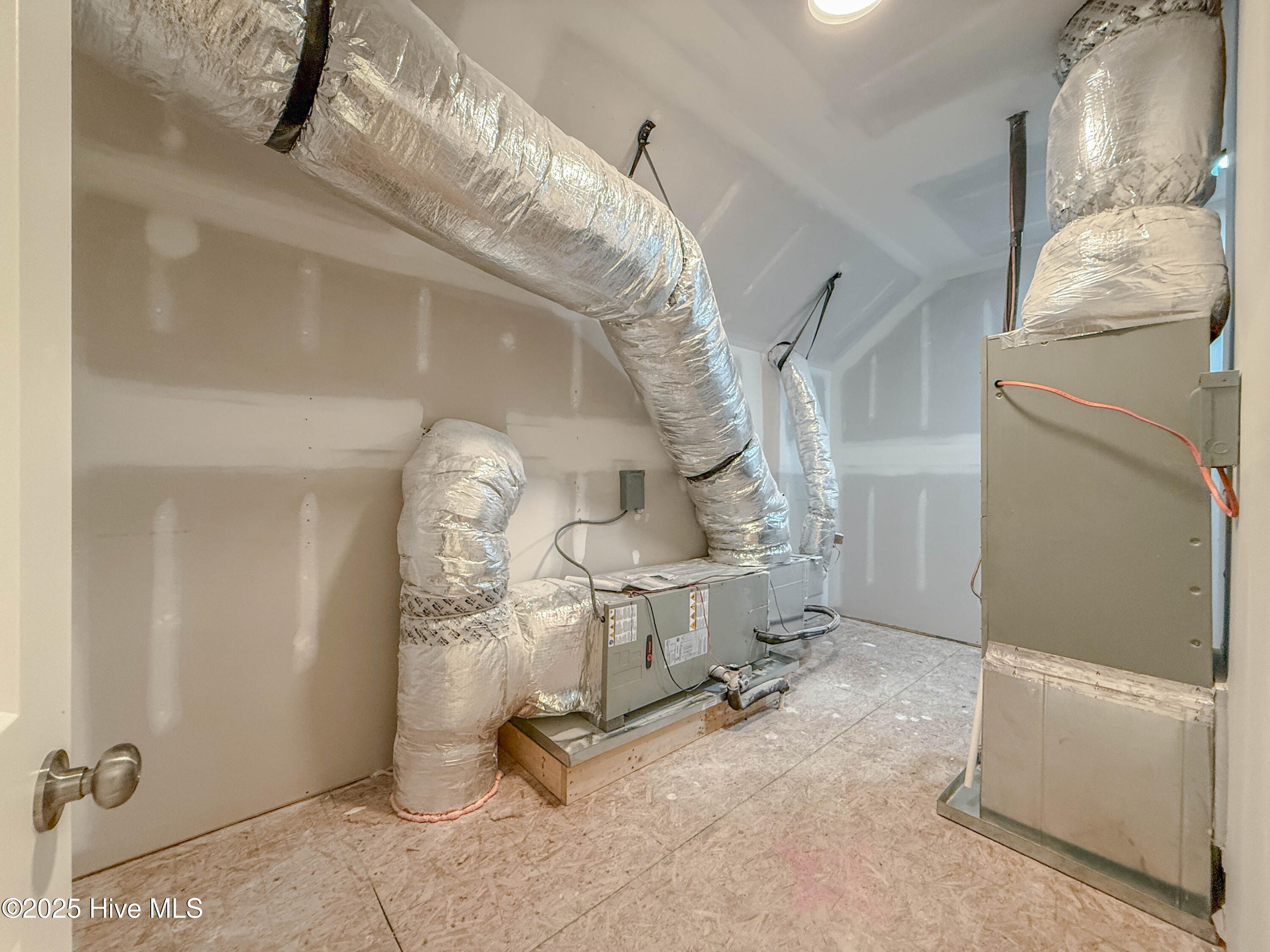 100559768 | Photo 44