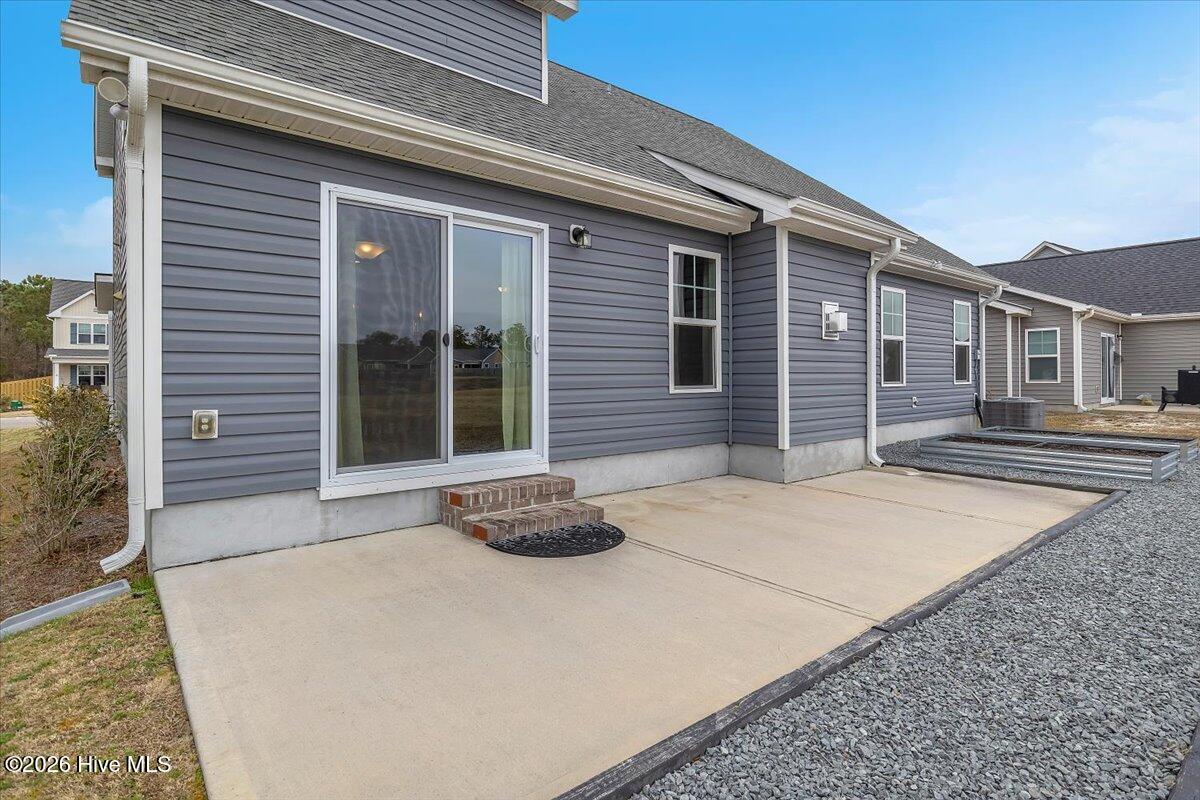 100558740 | Photo 48