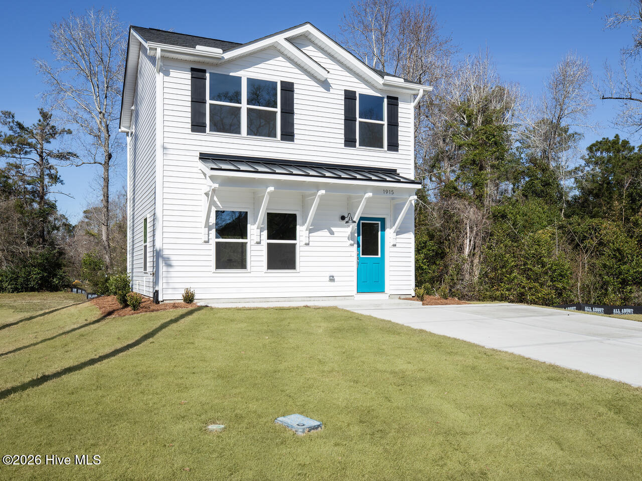 100532361 | Photo 12