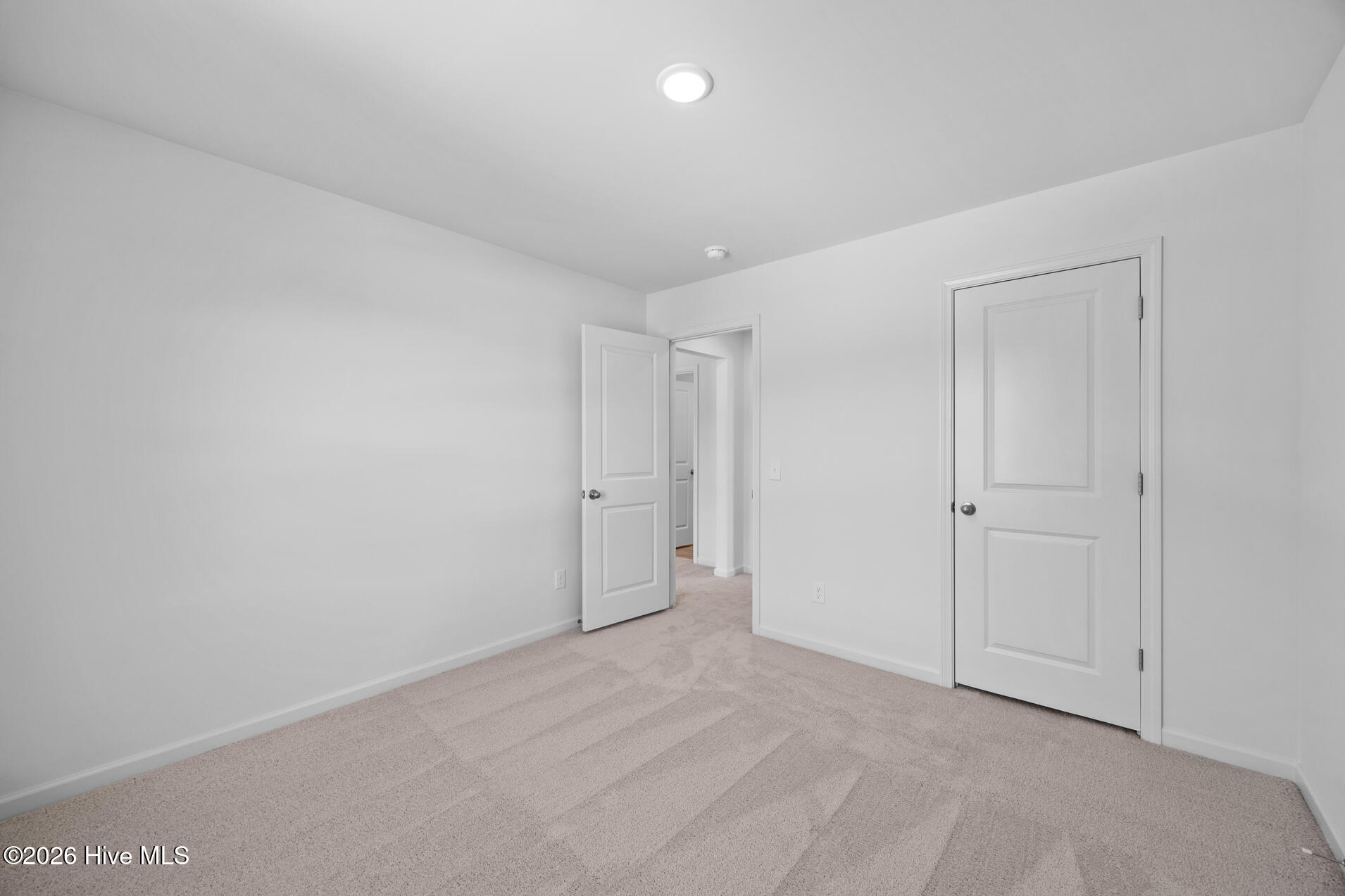 100522914 | Photo 18