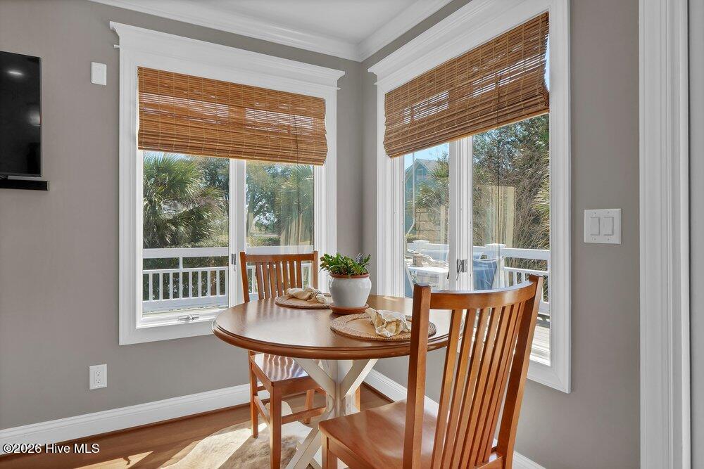 100559715 | Photo 17