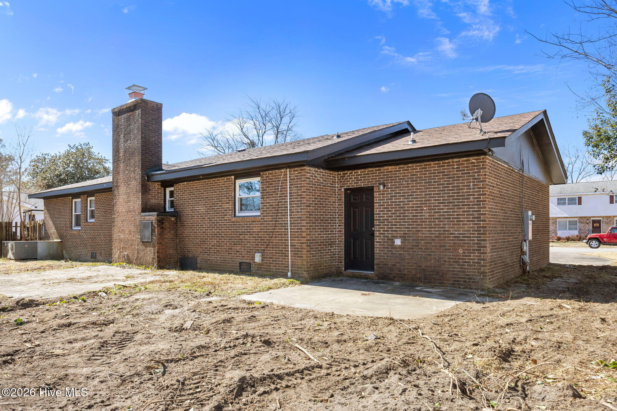 100553623 | Photo 39