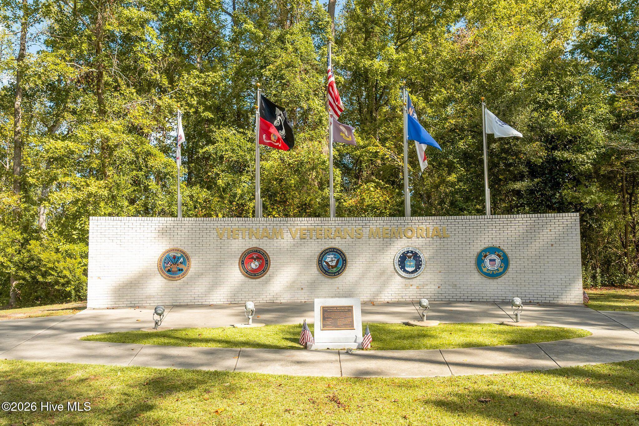 725 Regiment Road,Jacksonville