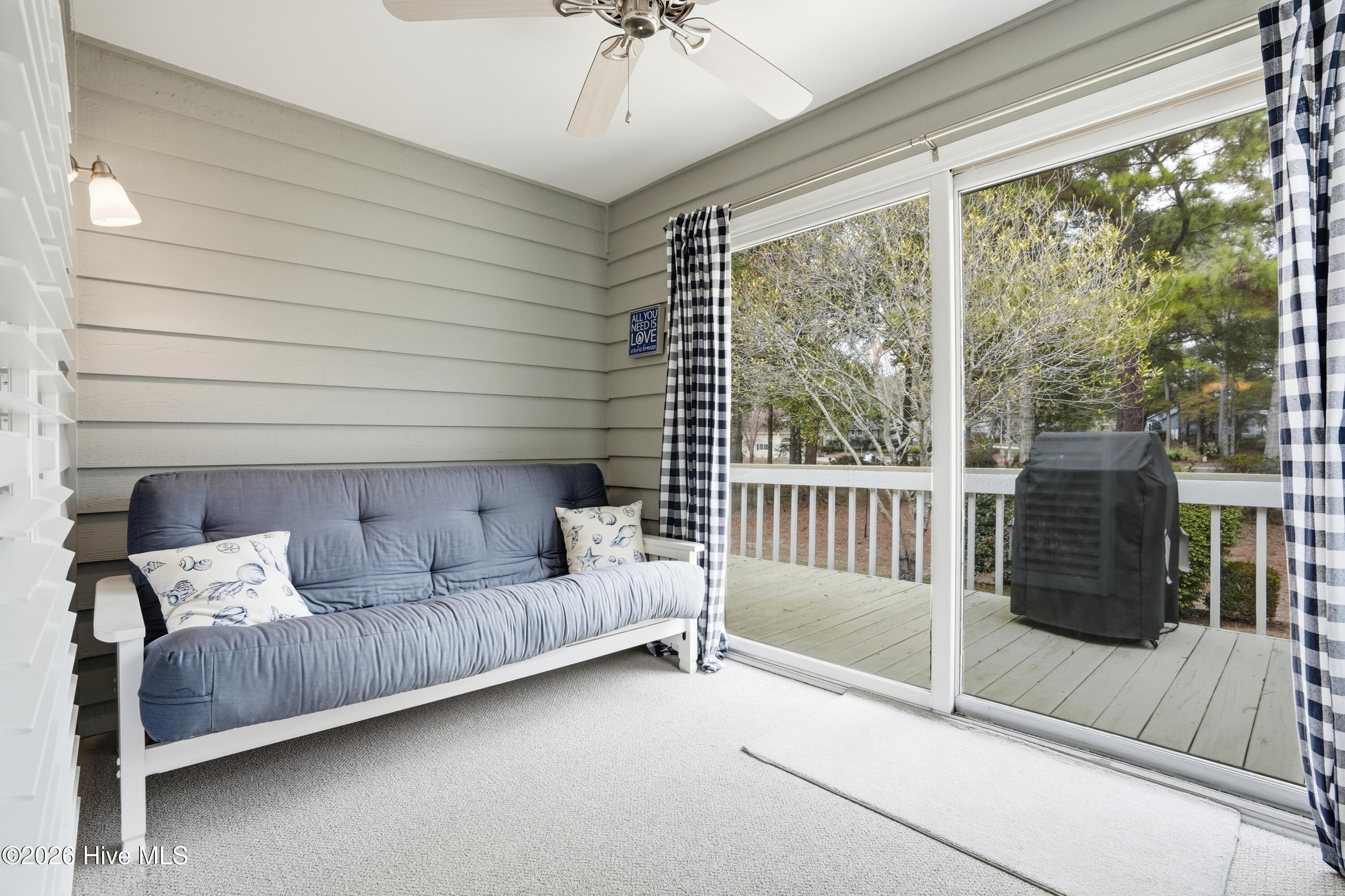 100556629 | Photo 23