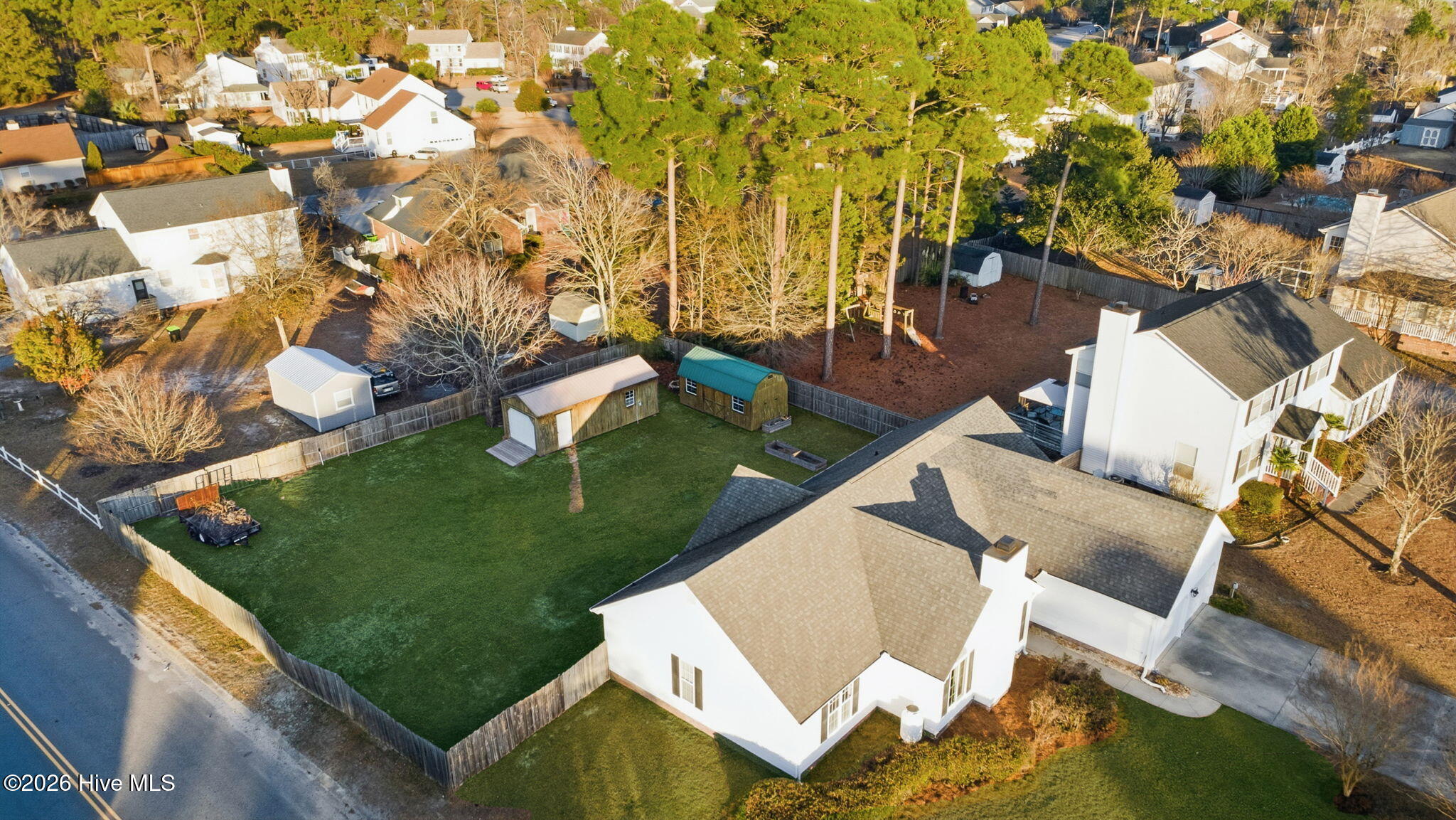 100548117 | Photo 55