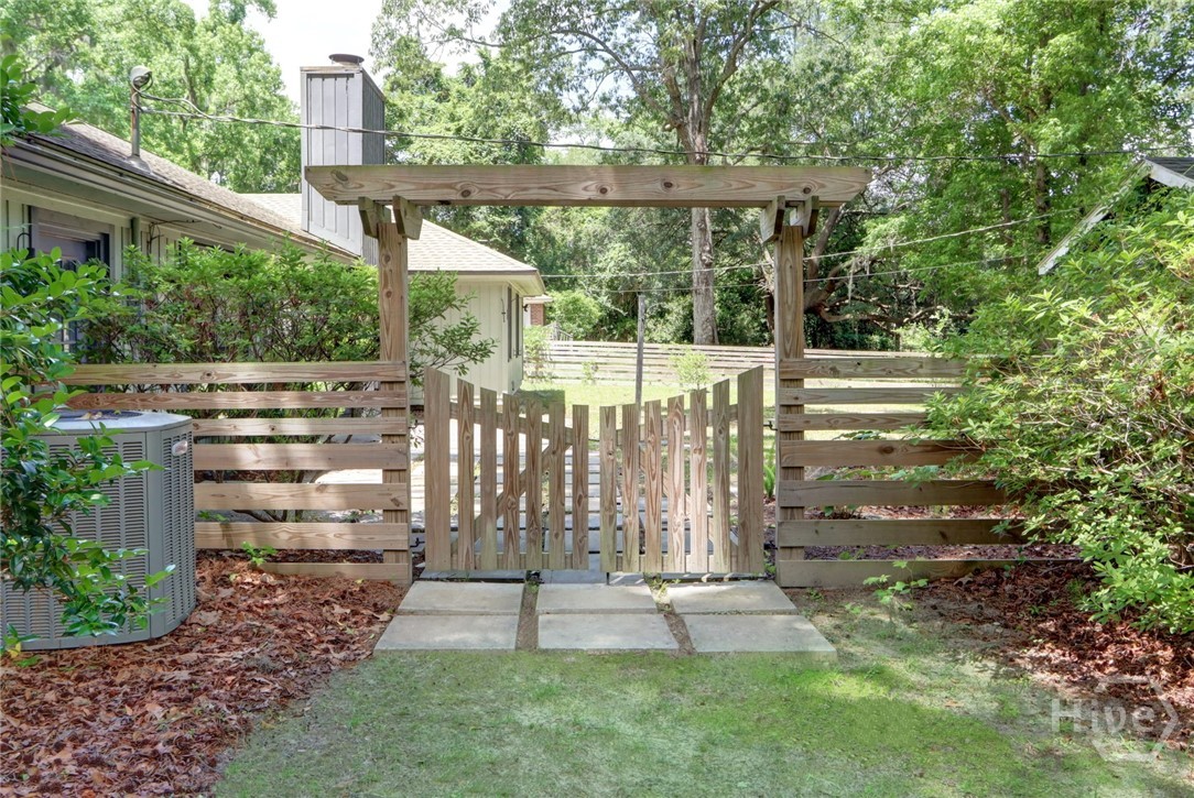 102 Phyllis Drive, Savannah, GA 31419 Listing Photo  6