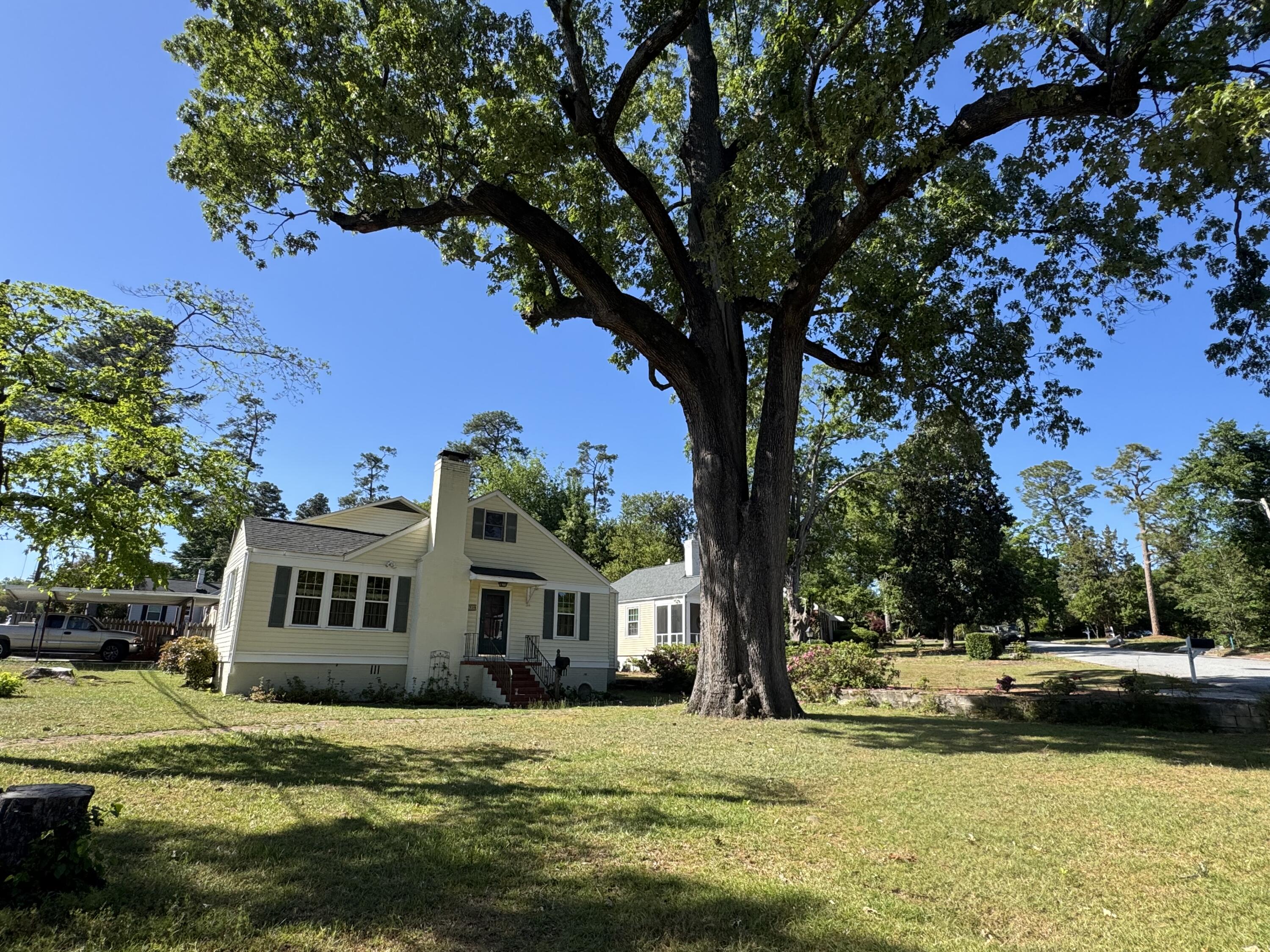 40 E Emily Gardens Drive, Selma, NC, 27576