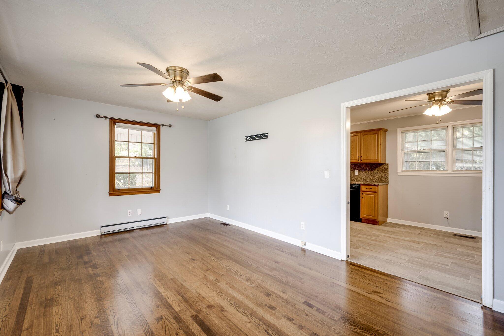 Homes for sale in North Augusta, SC | 2111 Vireo Dr, North Augusta, SC 29841 | MLS# 548775