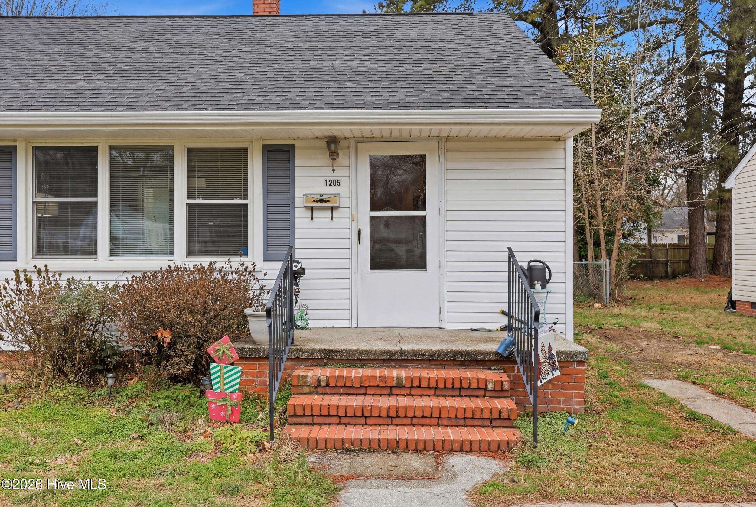 1205 Raleigh Street, Elizabeth City, NC, 27909