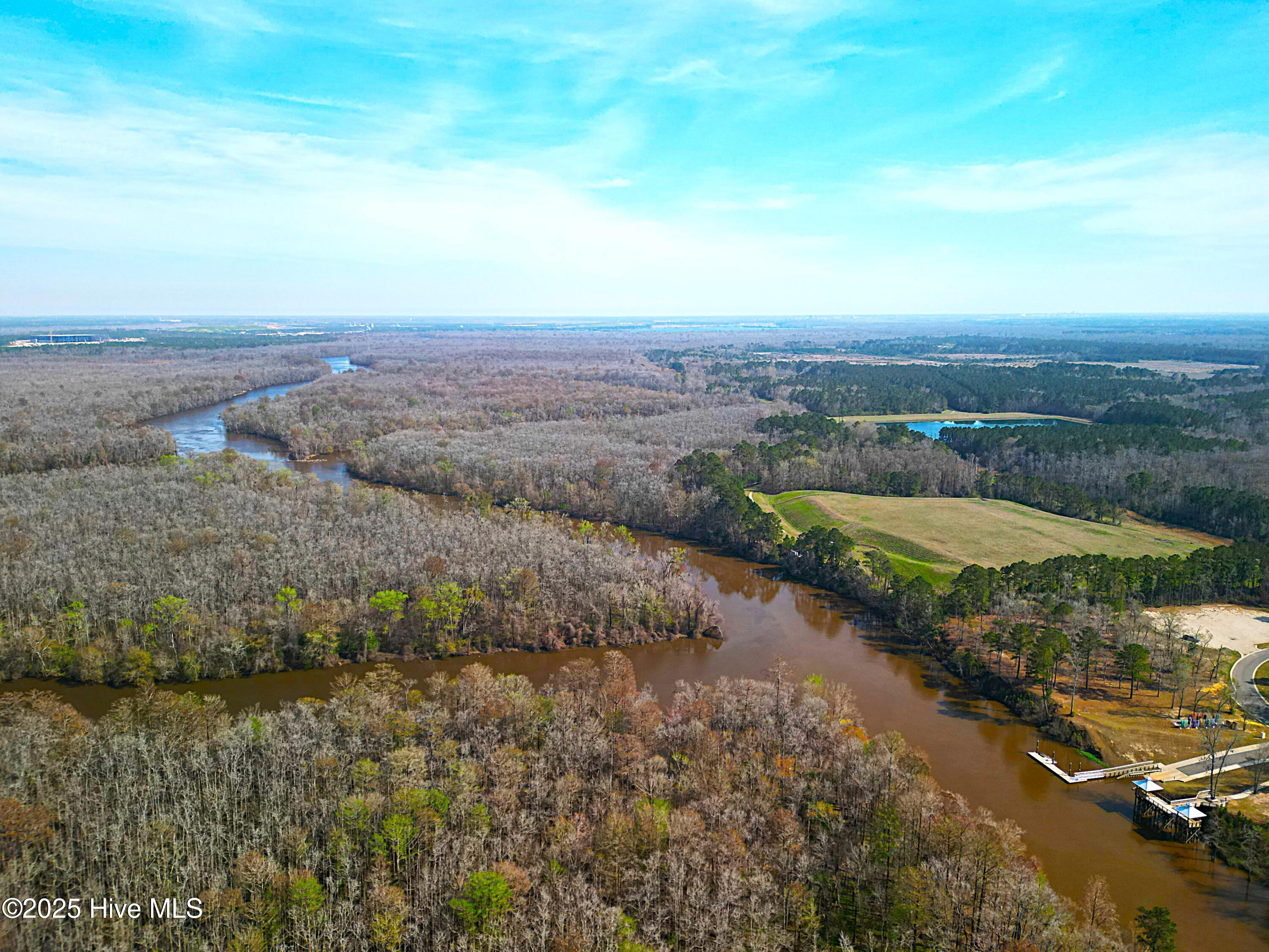 100496184 | Photo 36